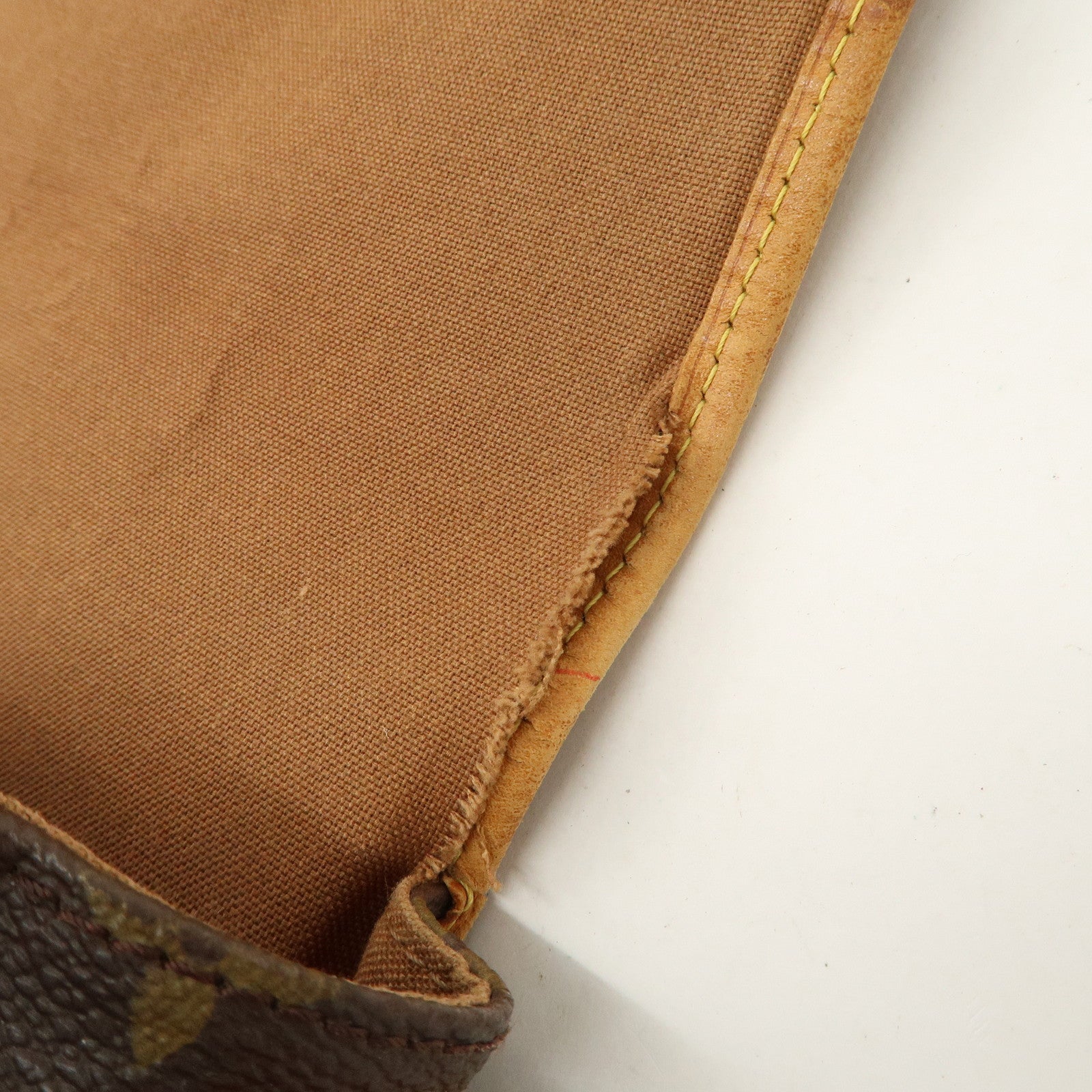 Louis Vuitton Monogram Messenger Bosphore PM Shoulder Bag M40106 Used