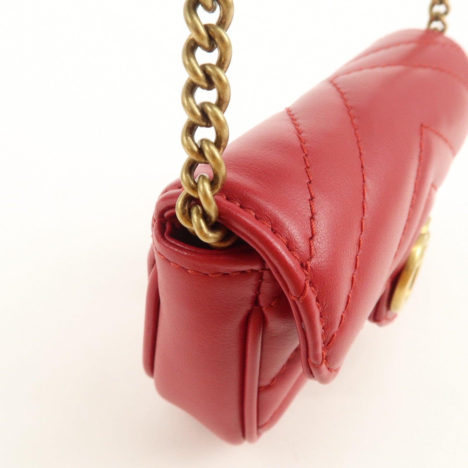 GUCCI GG Marmont Leather Chain Hand Bag Pouch Red 575161