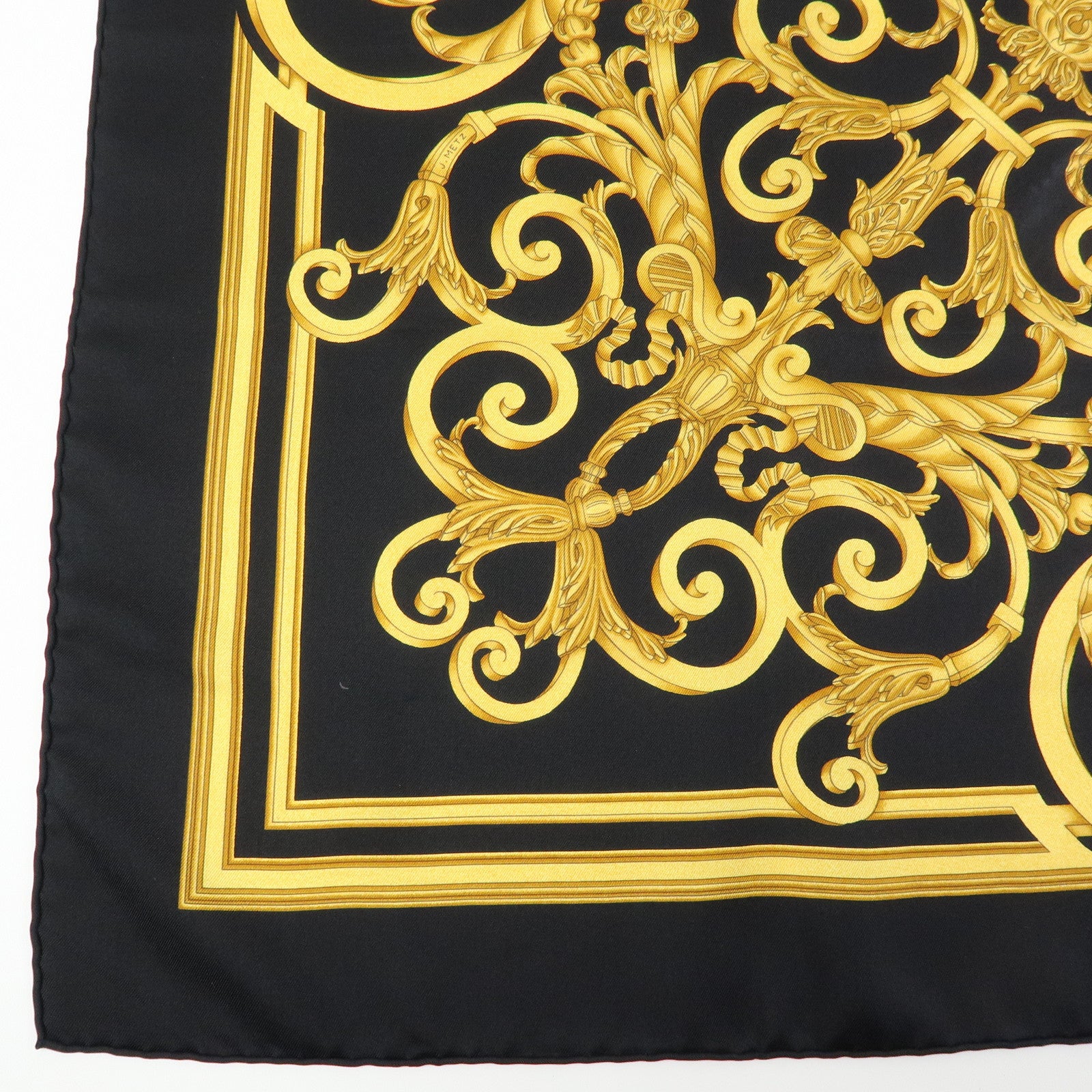 HERMES Carre 90 Silk 100% Scarf LES TUILERIES Black Gold