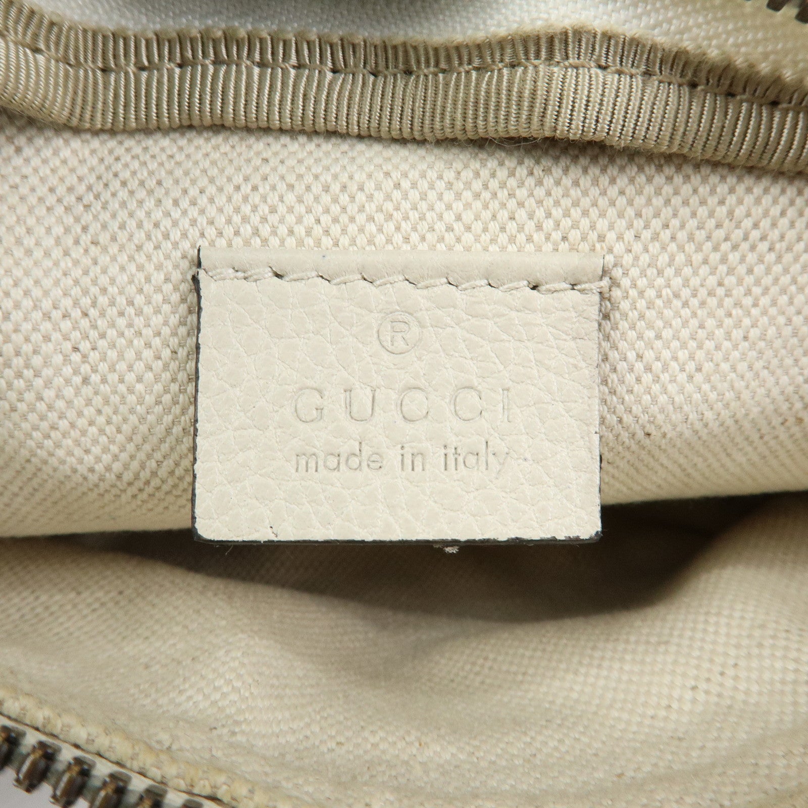 GUCCI Sherry Leather Waist Pouch Body Bag White 527792