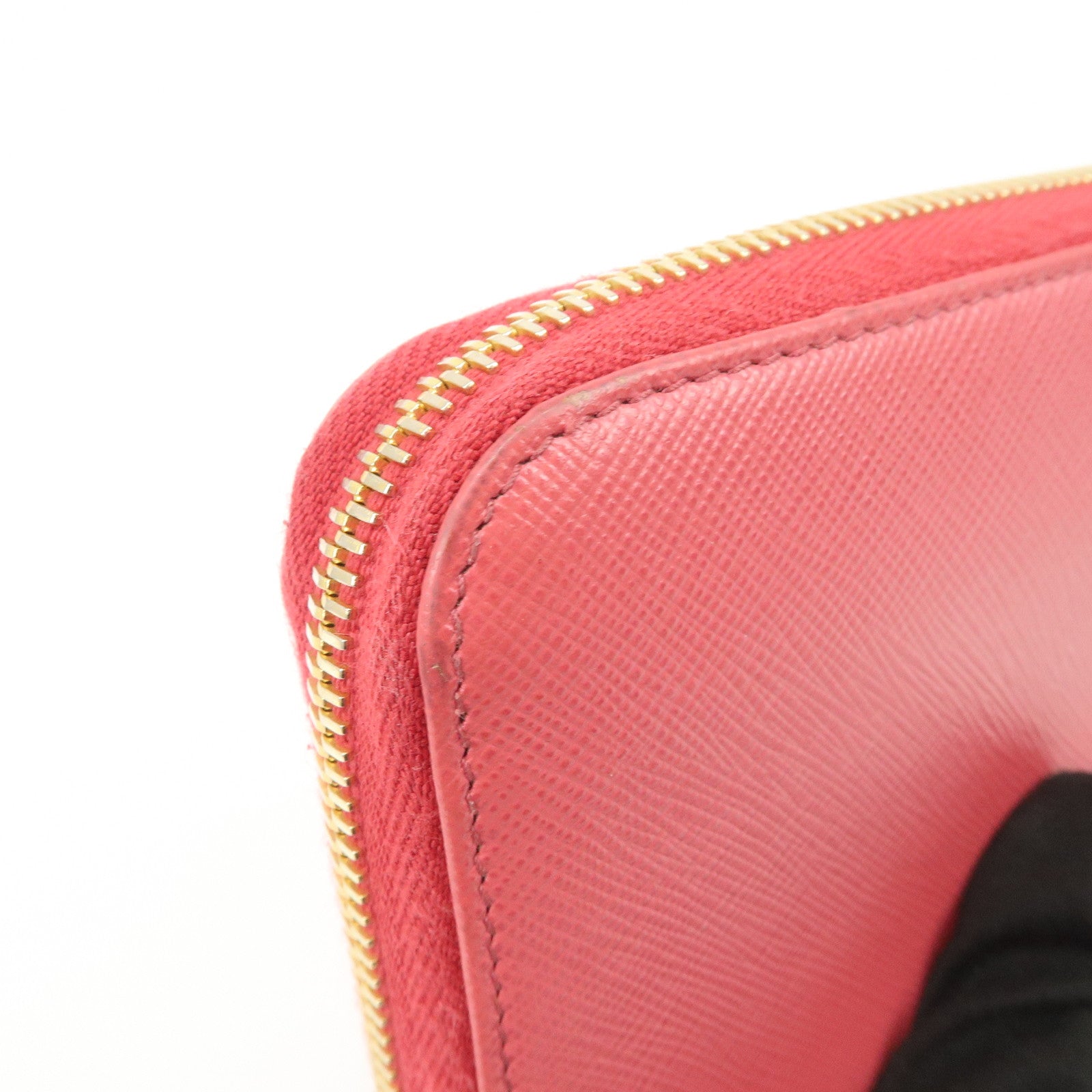 PRADA Logo Saffiano Leather Round Zippy Long Wallet Pink 1M0506