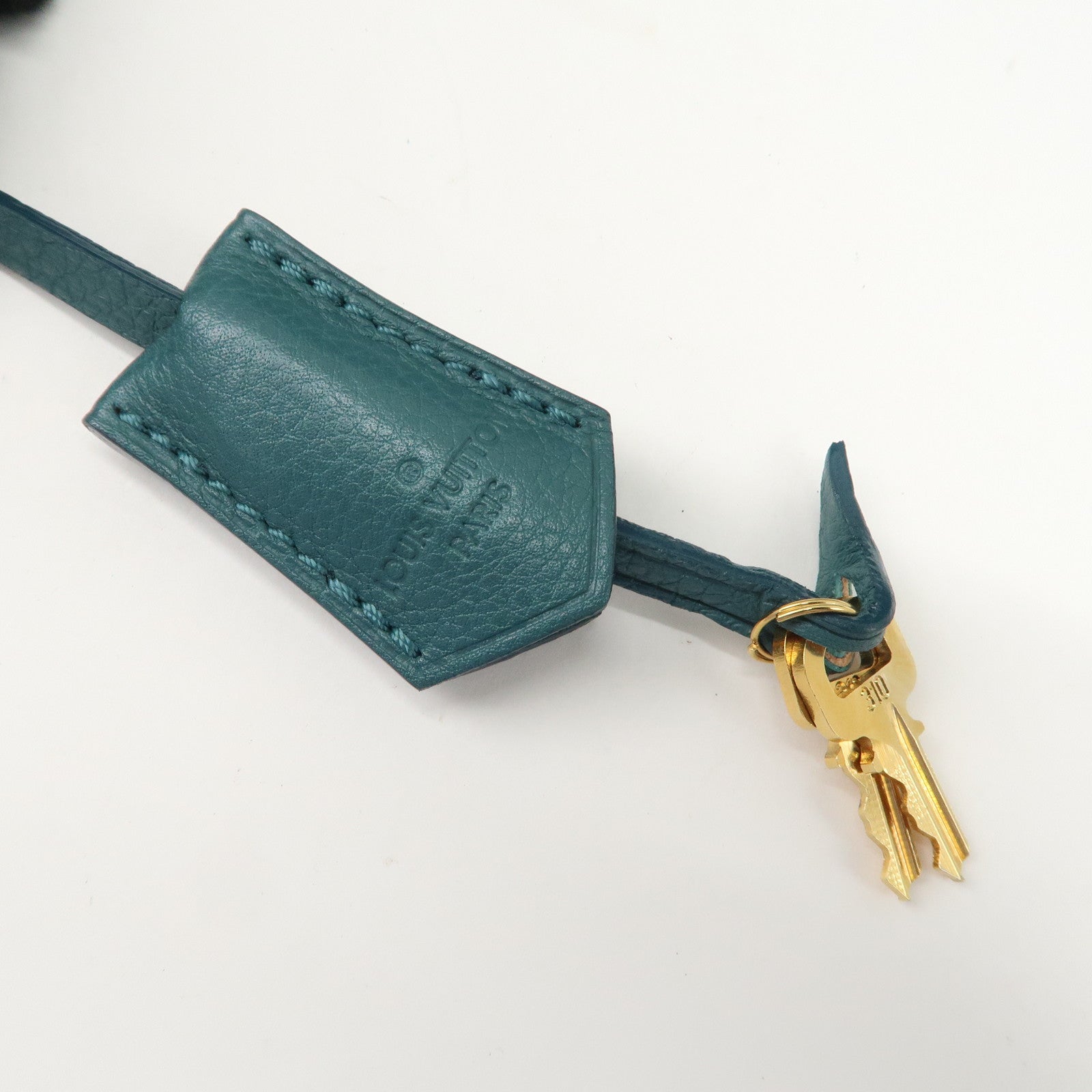 Louis Vuitton Monogram Mahina Selene MM Shoulder Bag Lagon M93986