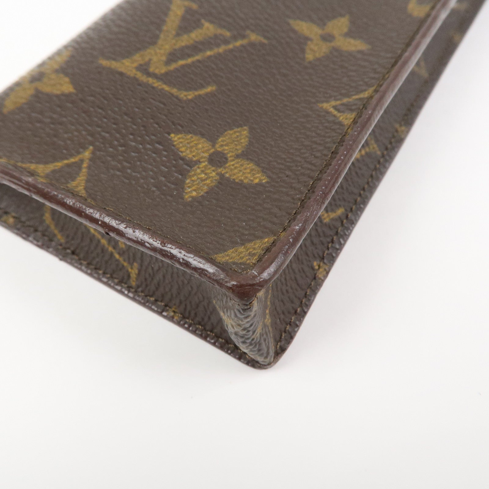 Louis Vuitton Monogram etui a lunettes Simple Glasses Case M62962