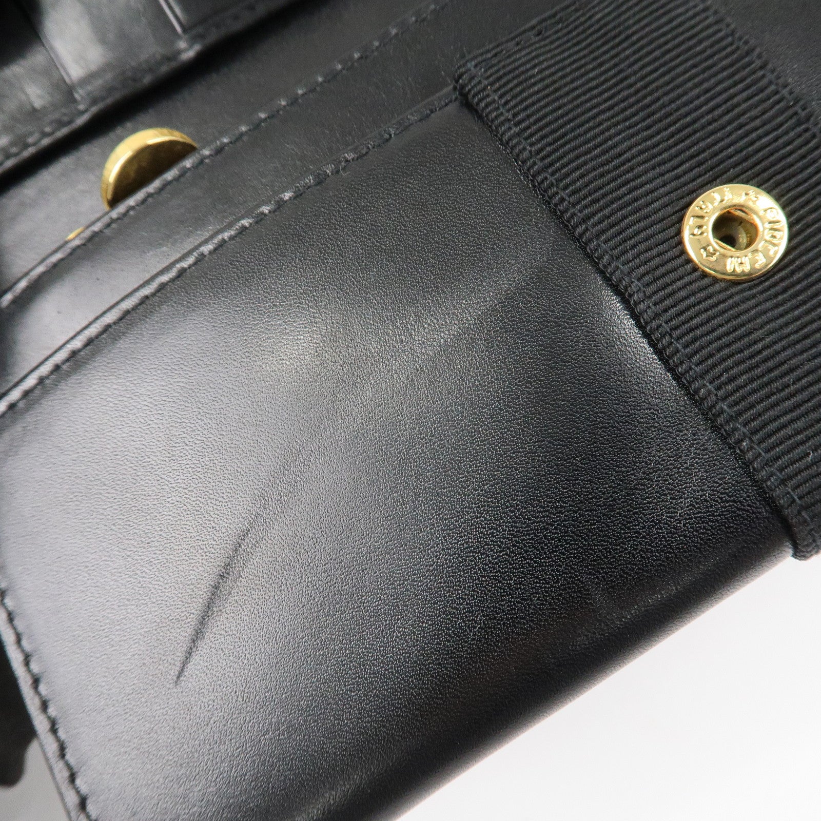Ferragamo Vara Ribbon Leather Bi-fold Long Wallet Black Gold HDW Used