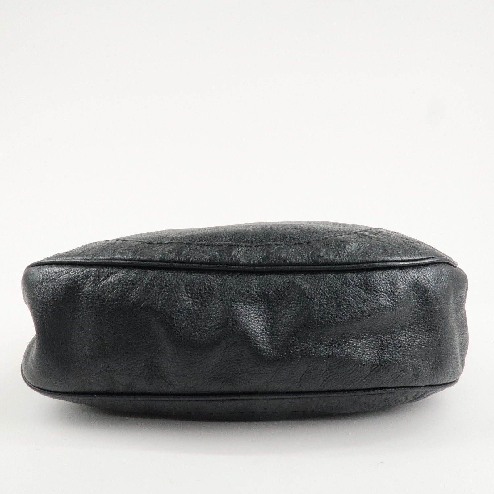 GUCCI Guccissima Leather Shoulder Bag Gold Hardware Black 203503 Used