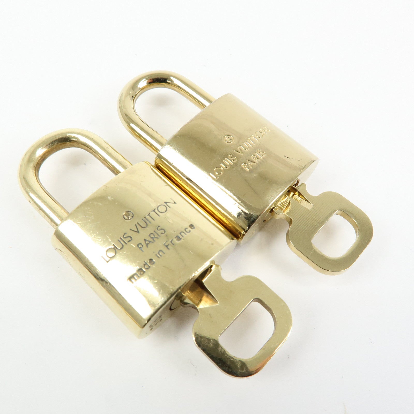 Louis Vuitton Set of 10 Lock & Key Cadena Key Lock Used