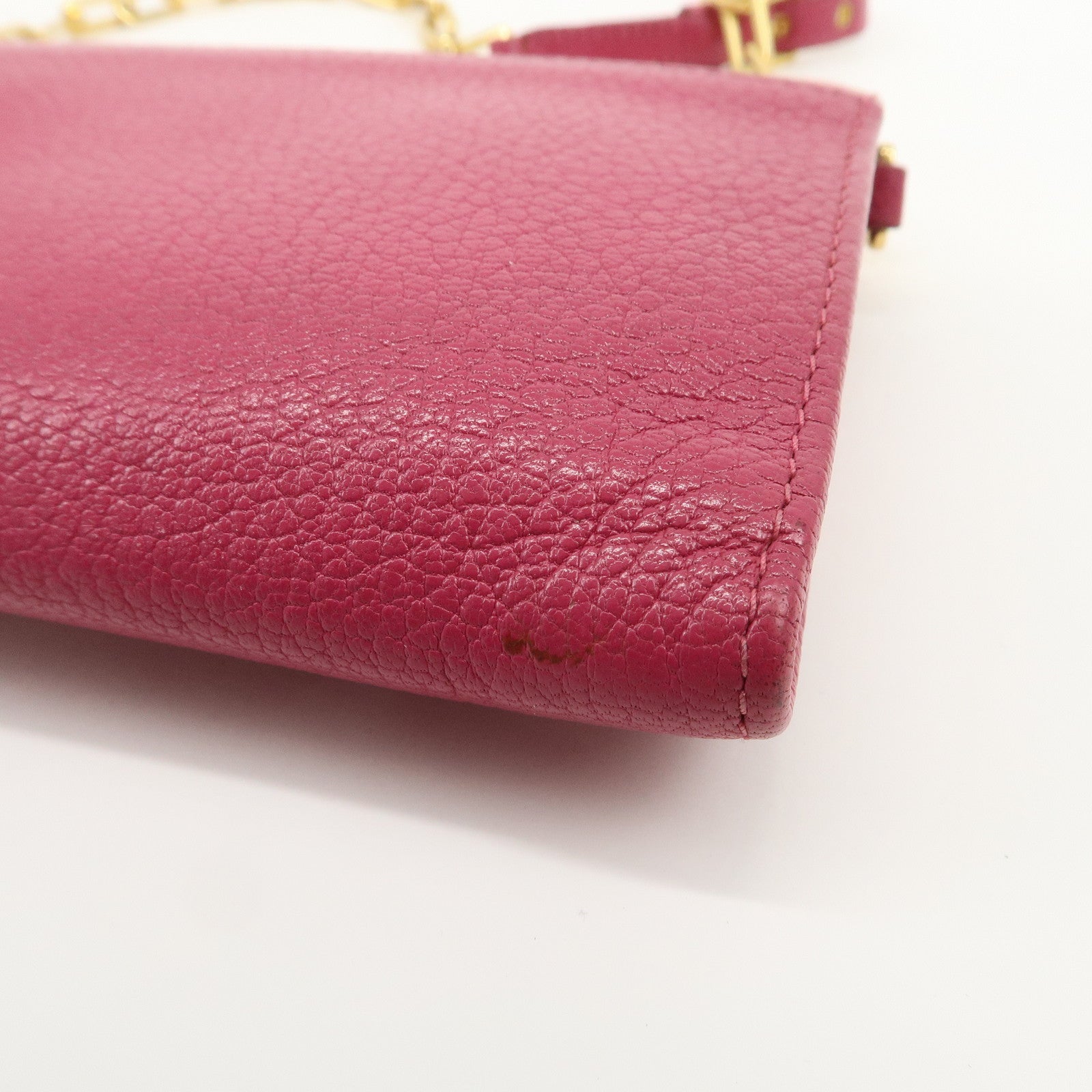 MIU MIU Logo Leather WOC Chain Shoulder Long Wallet Pink 5M1290