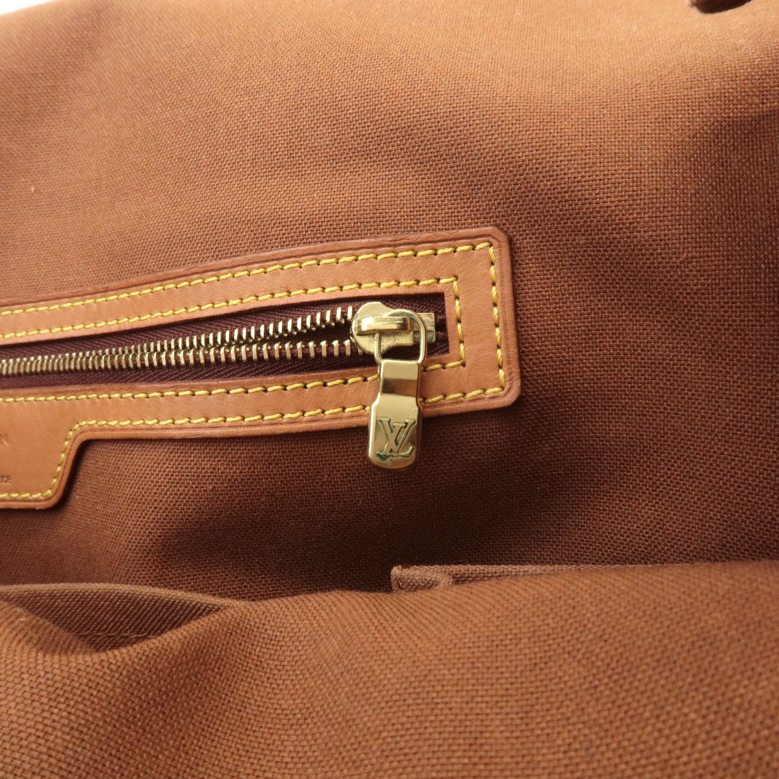 Louis Vuitton Monogram Abbesses Messenger Bag Shoulder Bag M45257 Used