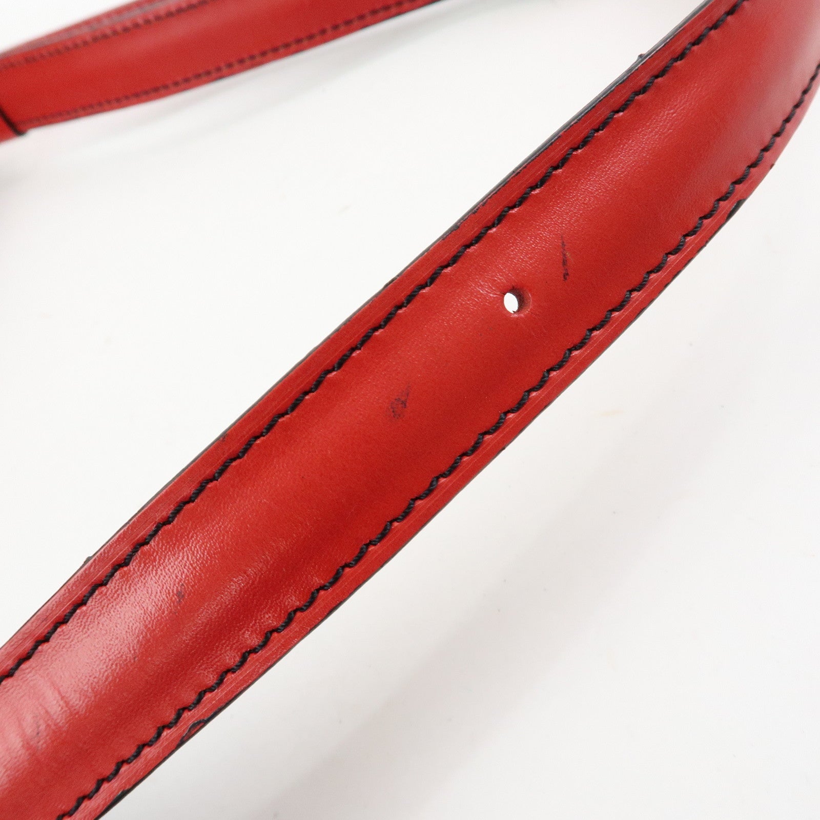 Louis Vuitton Cartouchiere Epi Leather Shoulder Bag Red M52247