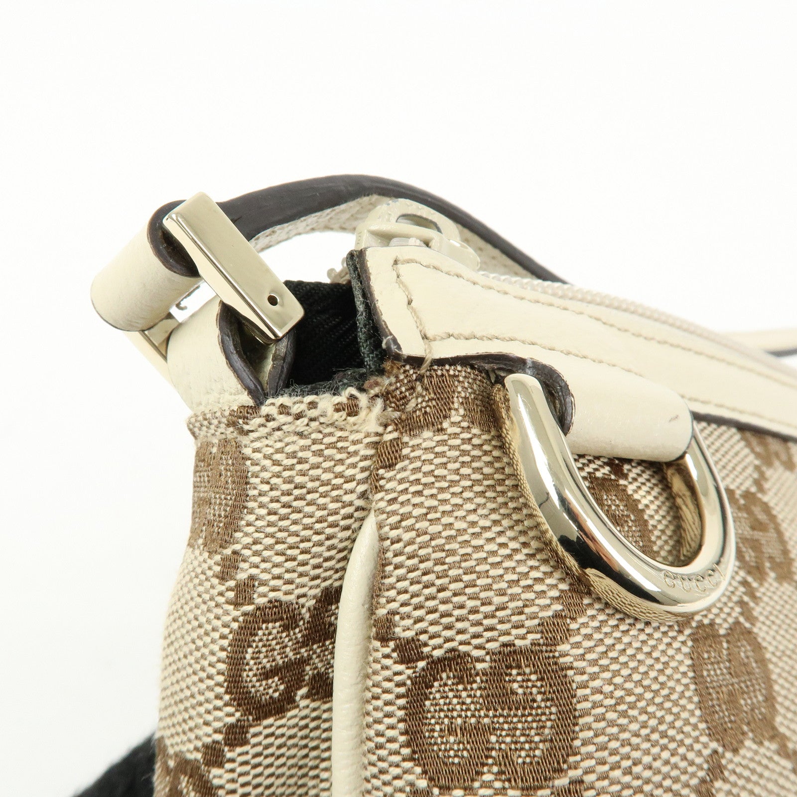 GUCCI GG Canvas Leather Accessory Pouch Hand Bag Beige White 145750