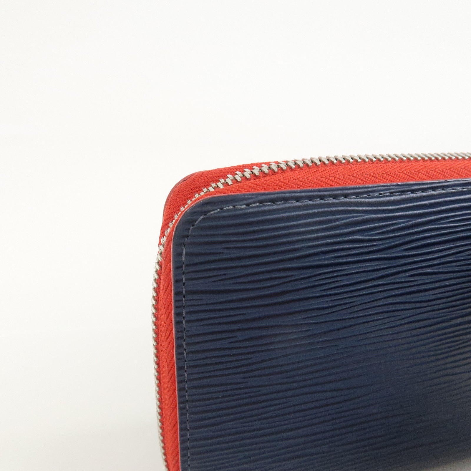 Louis Vuitton Epi Leather Round Zippy Wallet Indigo Blue M67267