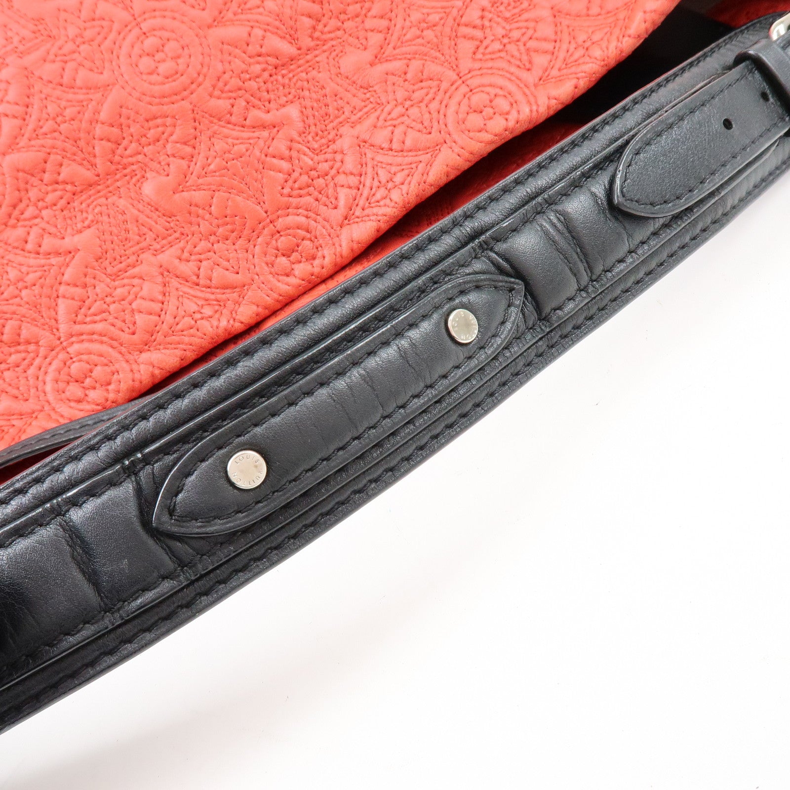 Louis Vuitton Monogram Antheia Leather Shoulder Bag Red Black