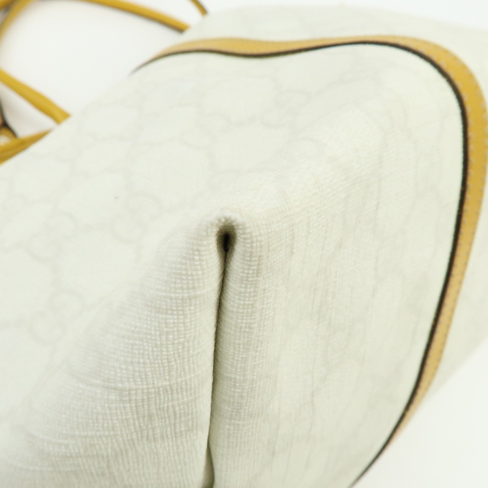 GUCCI GG Supreme Leather Tote Bag Hand Bag White Yellow 197954