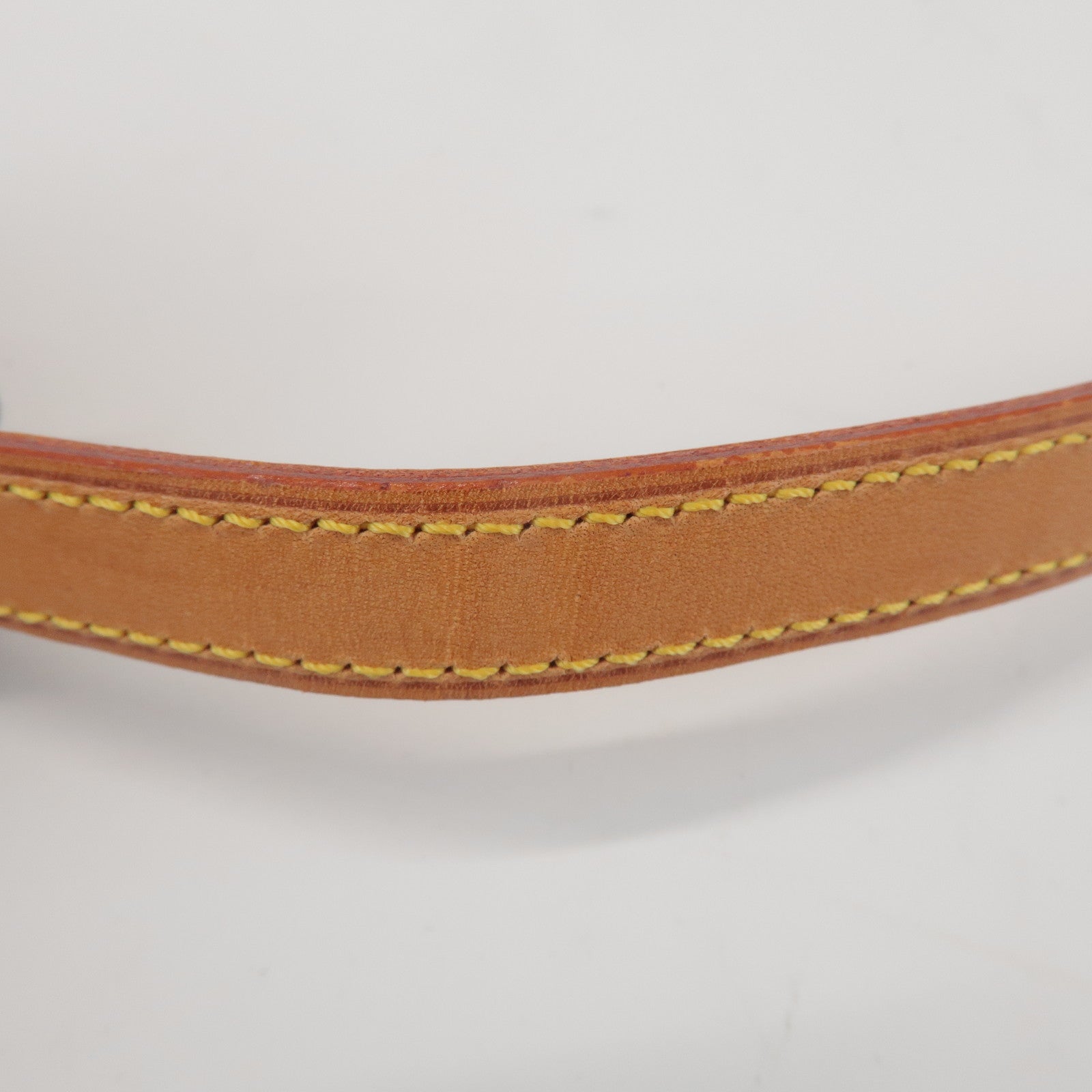 Louis Vuitton Nume Leather Shoulder Strap 100cm Beige J00142