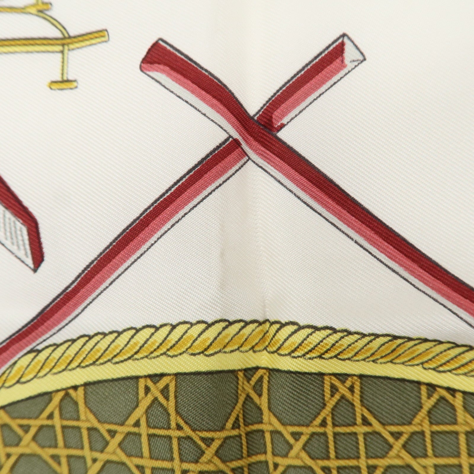 HERMES Carre 90 Silk 100% LES VOITURES A TRANSFORMATION Scarf