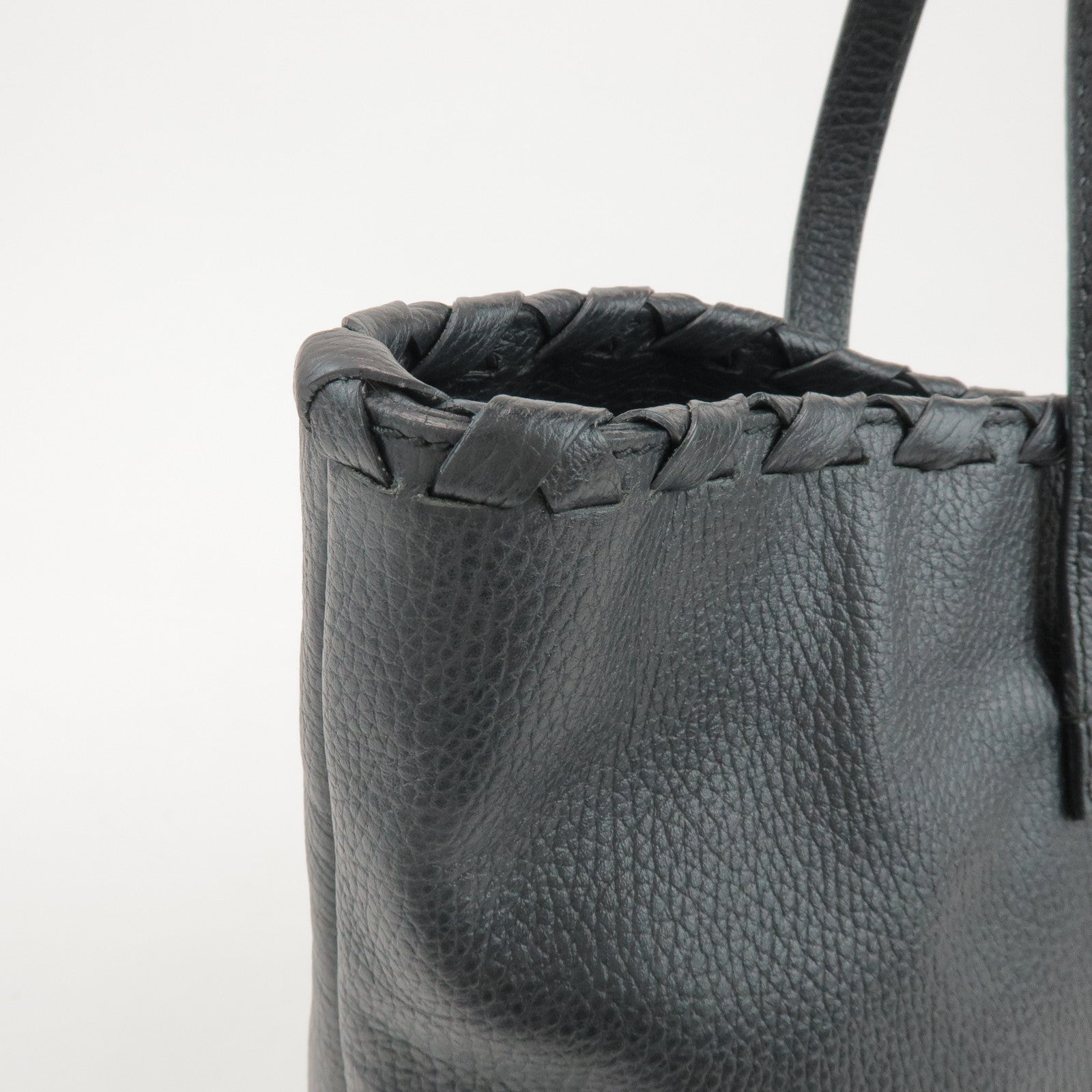 GUCCI Bamboo Leather Tote Shoulder Bag Tassel Charm Black 354665