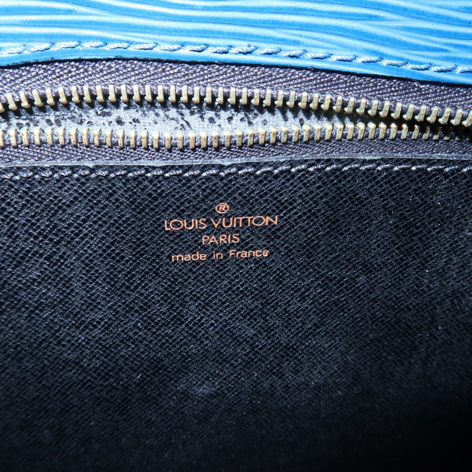 Louis Vuitton Epi Saint Cloud Shoulder Bag Toledo Blue M52195