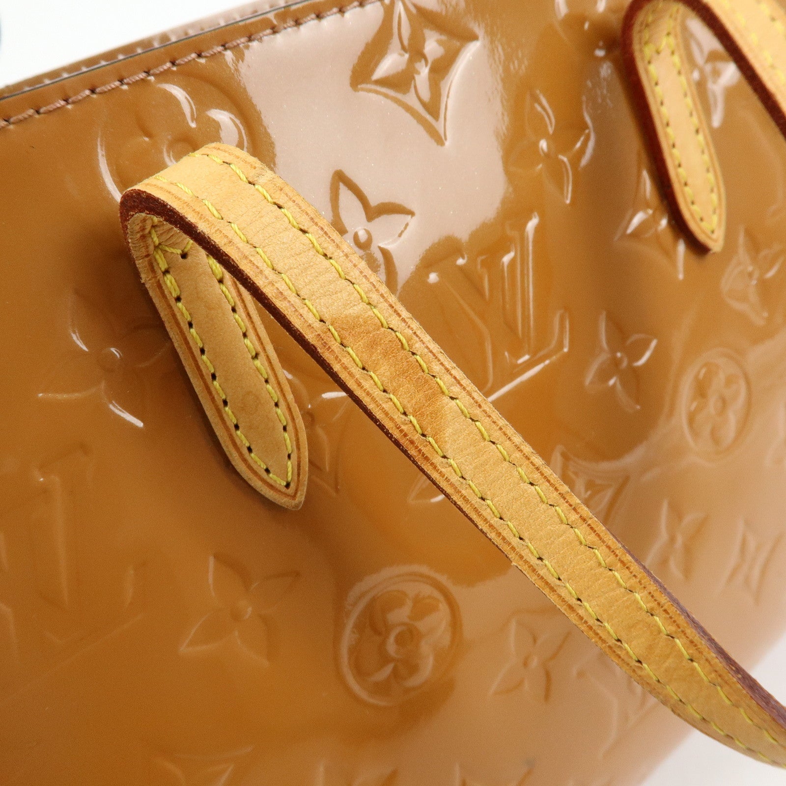 Louis Vuitton Monogram Vernis Catalina BB Hand Bag M90015