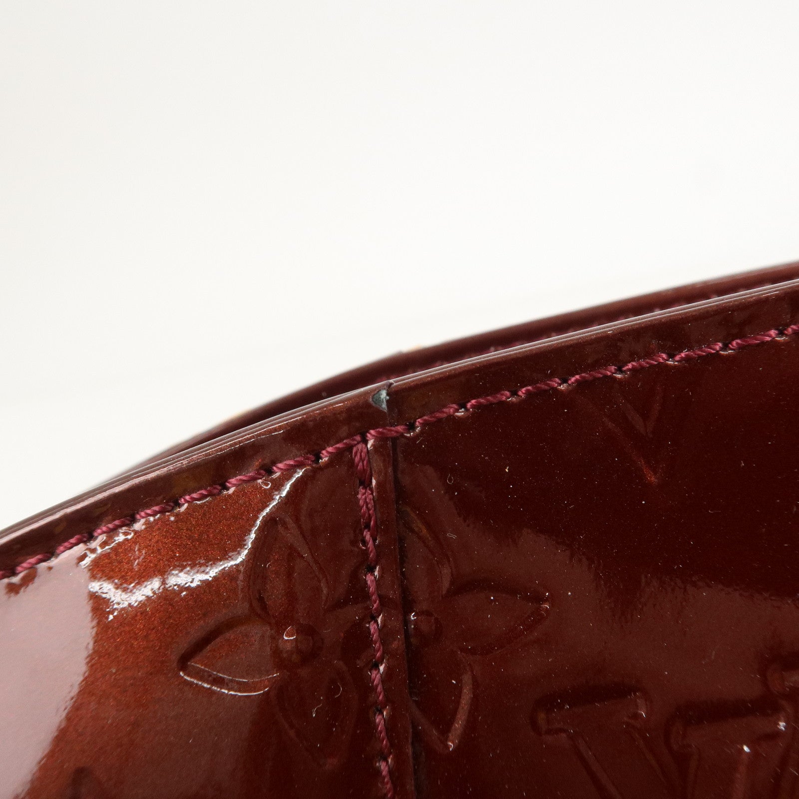 Louis Vuitton Monogram Vernis Avalon MM Tote Bag Amarante M91567