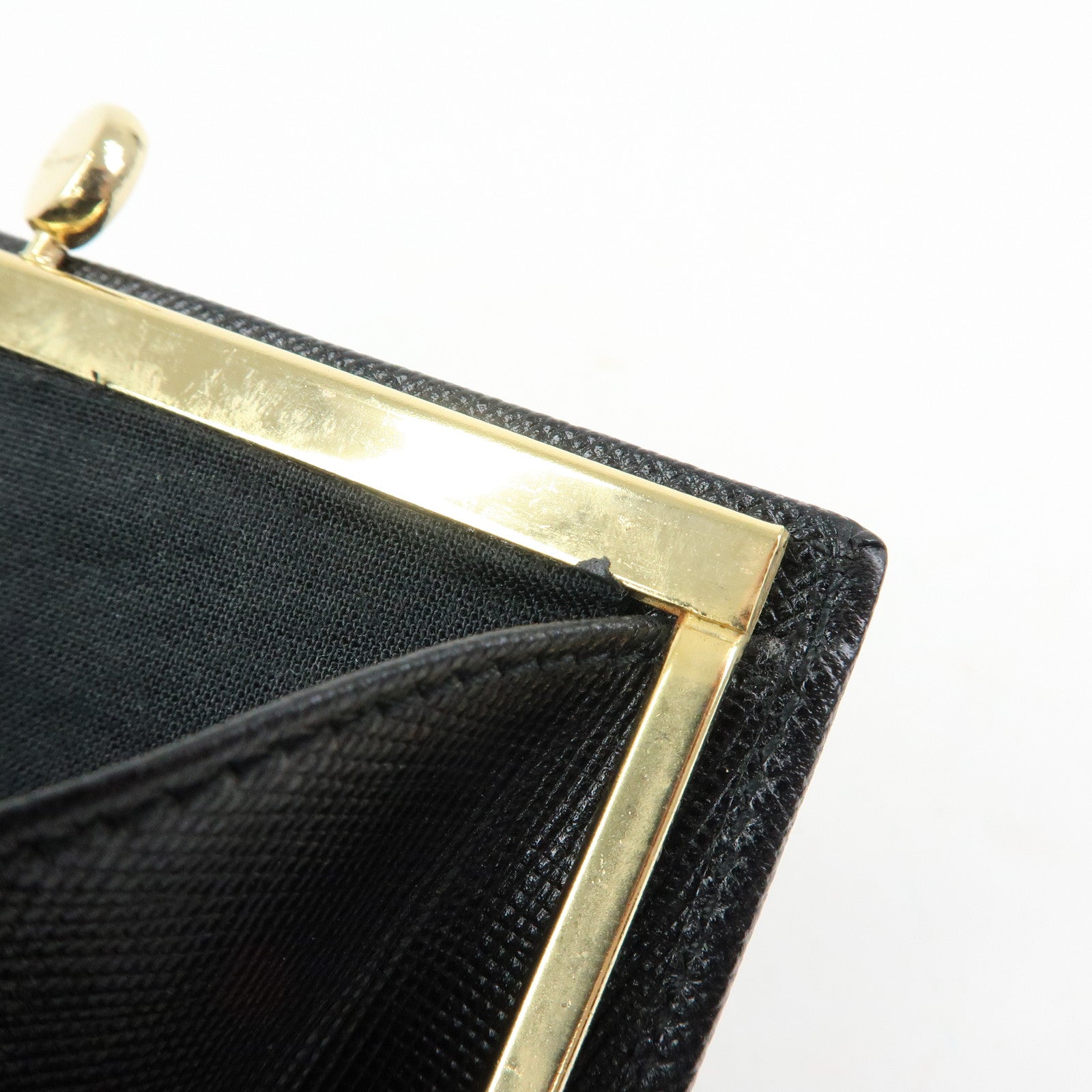 Ferragamo Gancini Leather Bi-Fold Compact Wallet Black