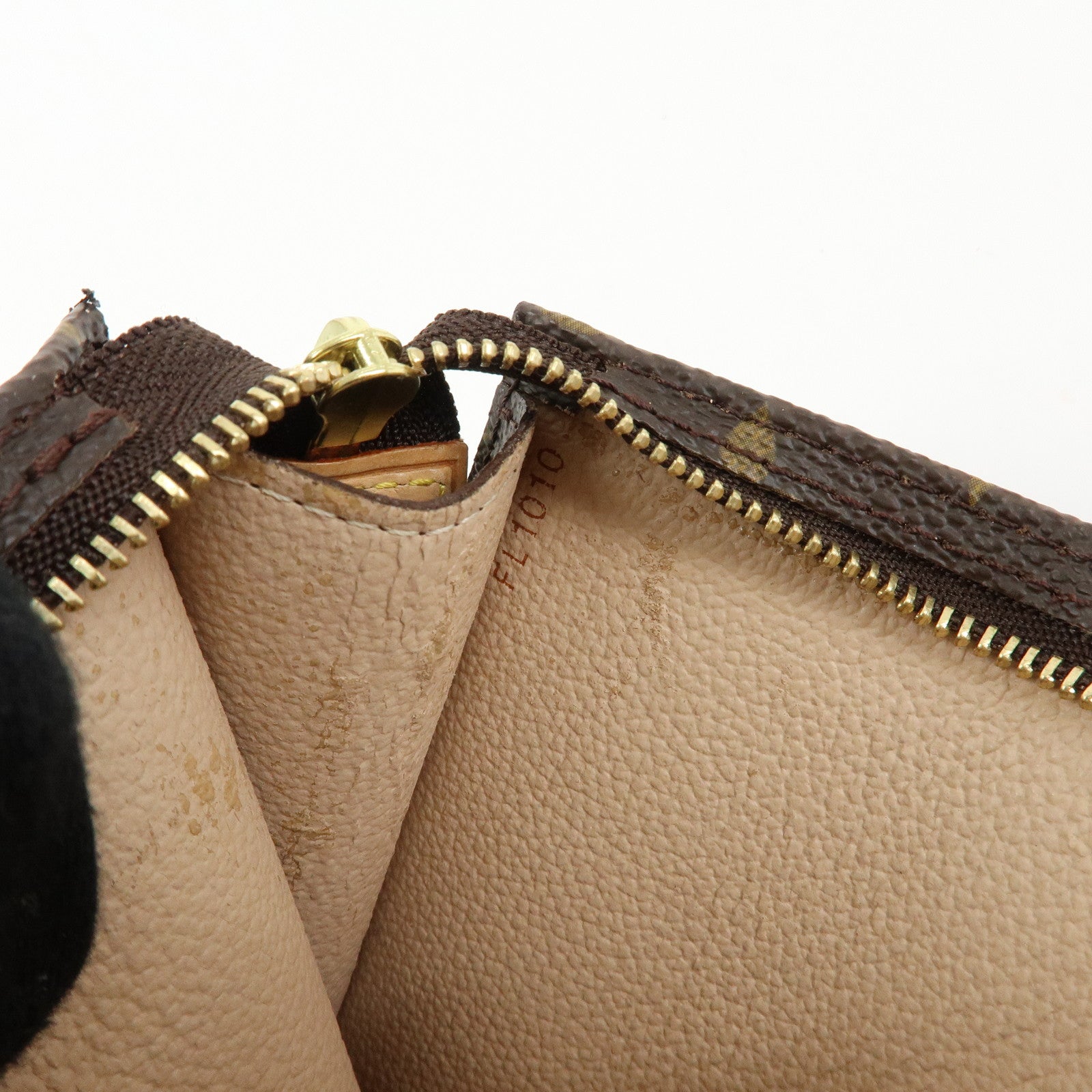 Louis Vuitton Set of 2 Monogram Canvas Bucket PM Pouch Brown