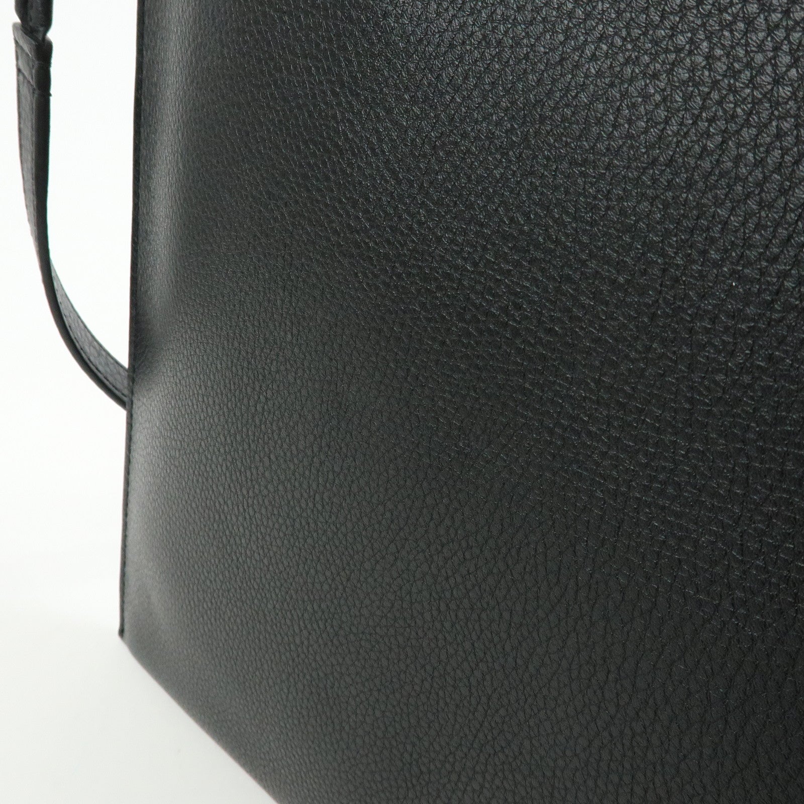 VALENTINO Studs Leather Shoulder Bag Crossbody Bag Black