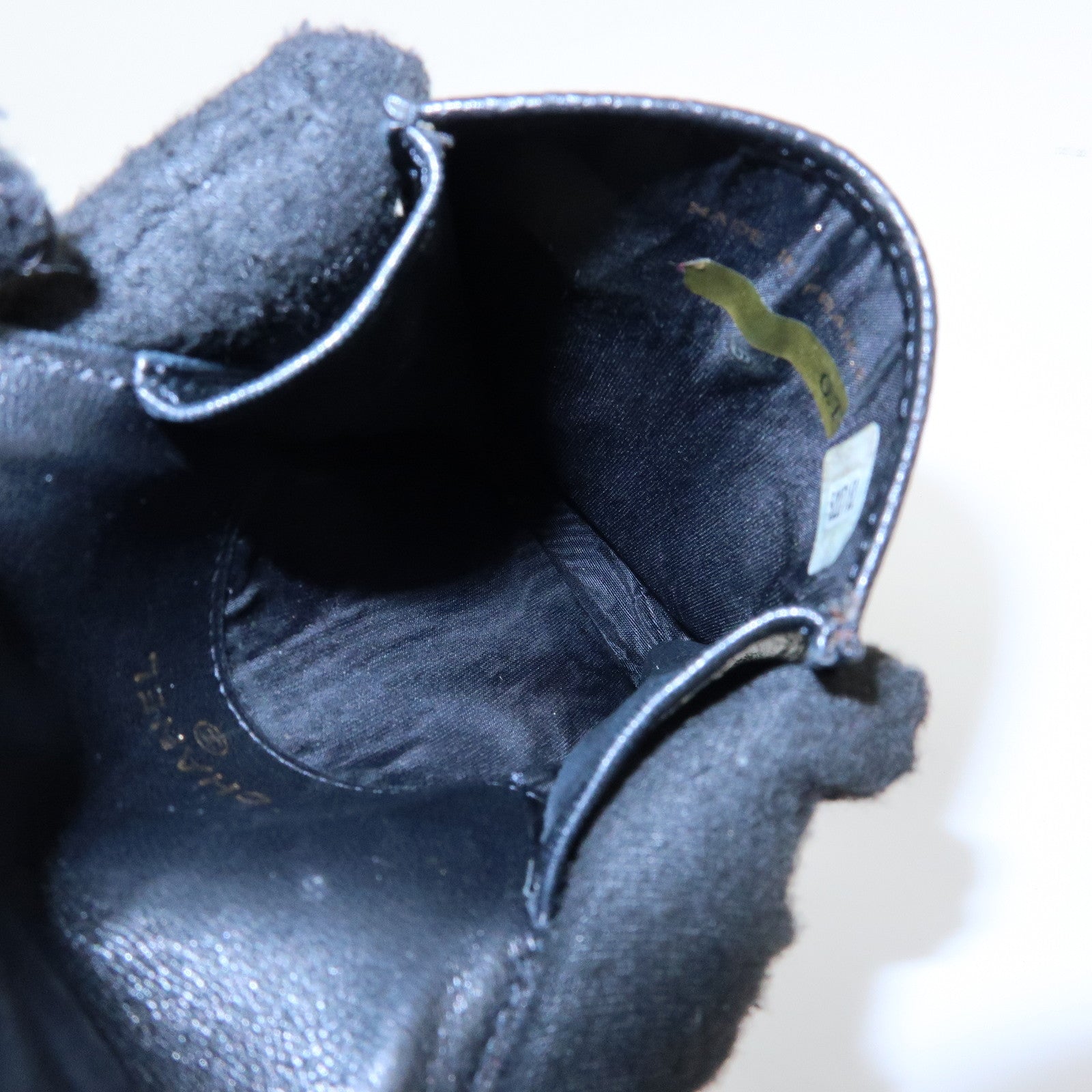 CHANEL COCO Mark Caviarskin Glasses Case Black