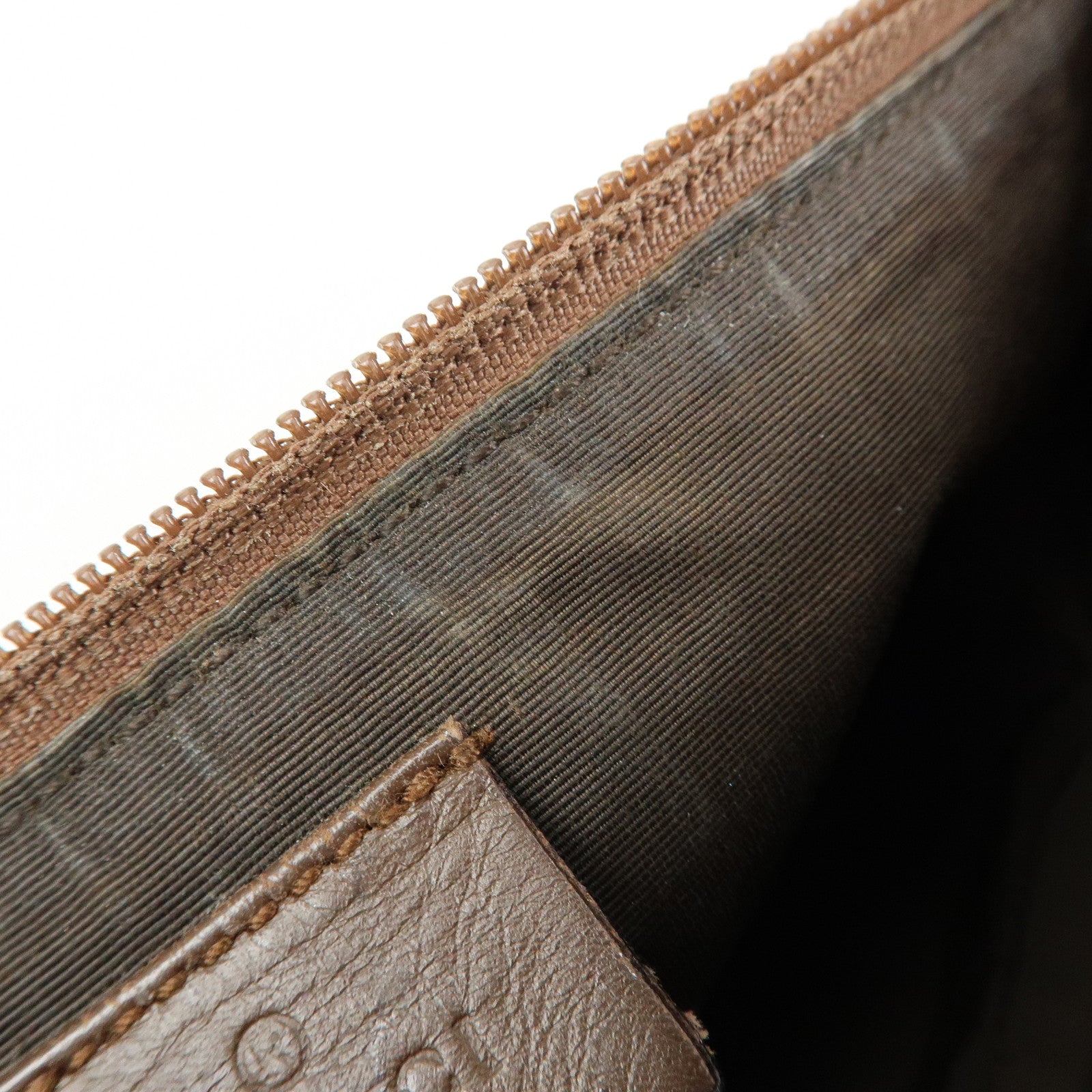 GUCCI Boat Bag GG Canvas Accessory Pouch Hand Bag Brown 039.1103