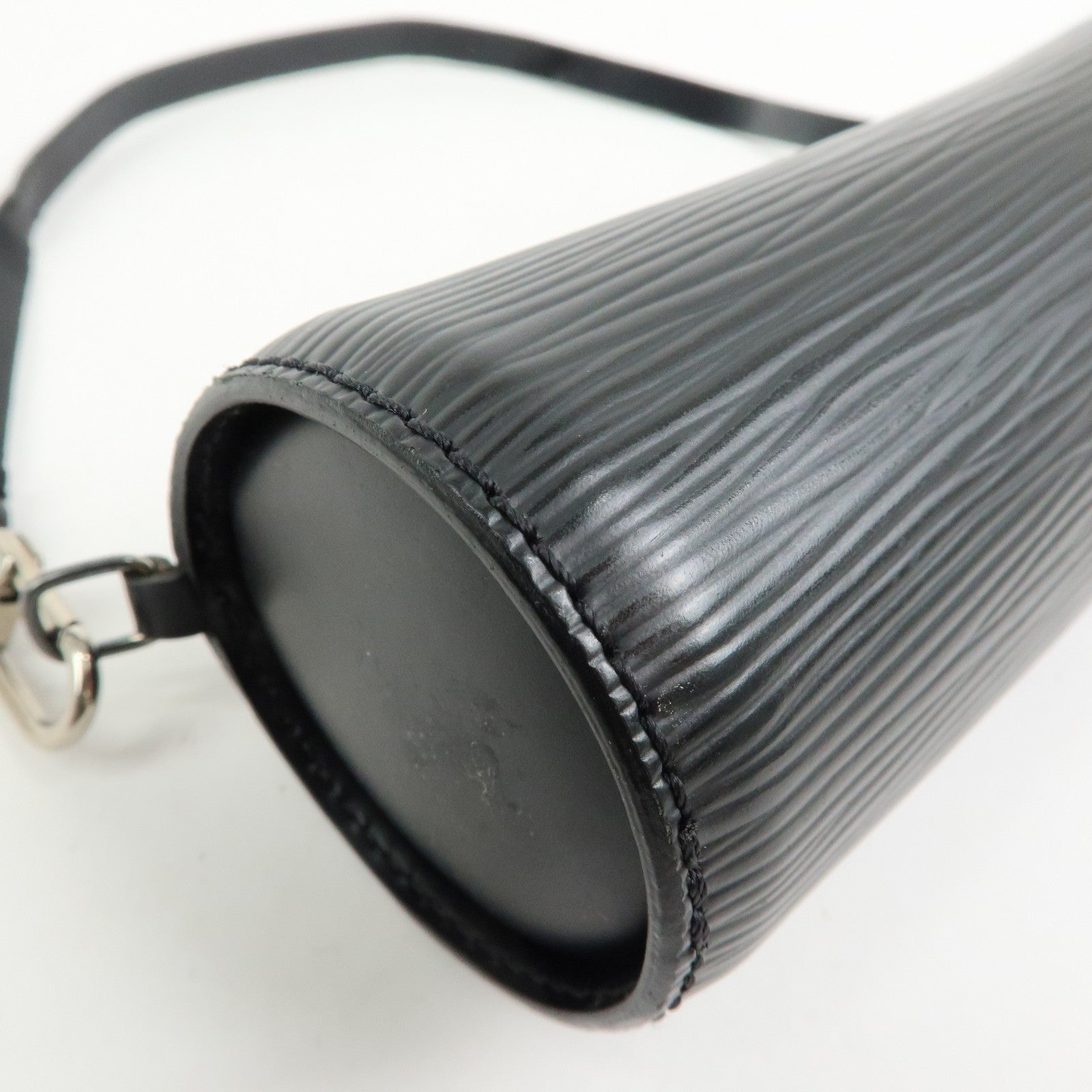 Louis Vuitton Epi Mini Pouch For Soufflot Hand Bag Noir