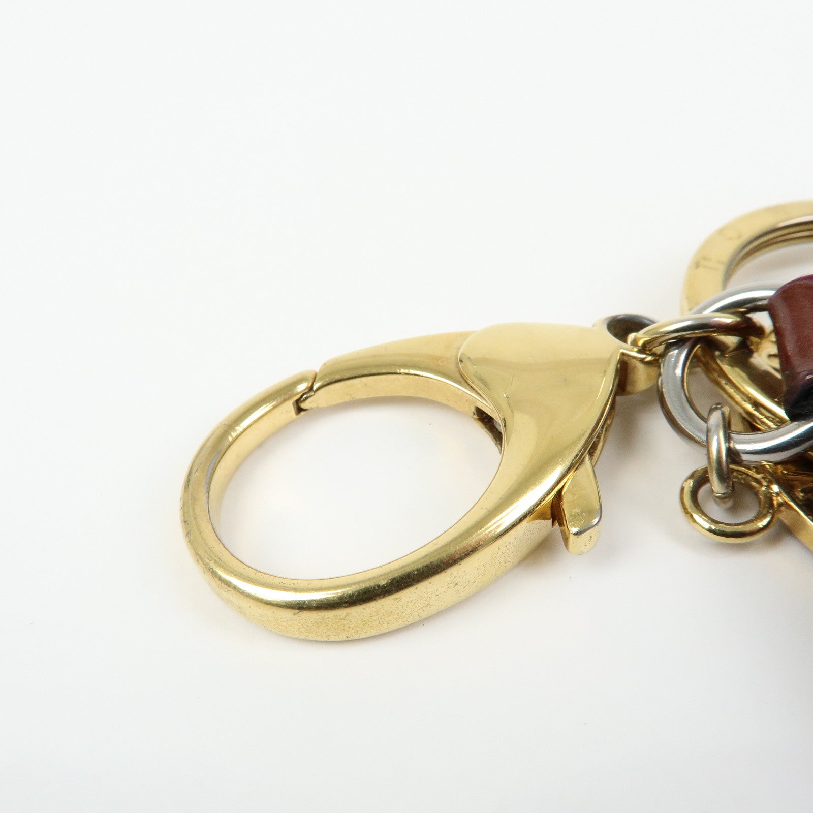 Louis Vuitton Vernis Leather Porte Cles Rond T&B Key Charm M93604