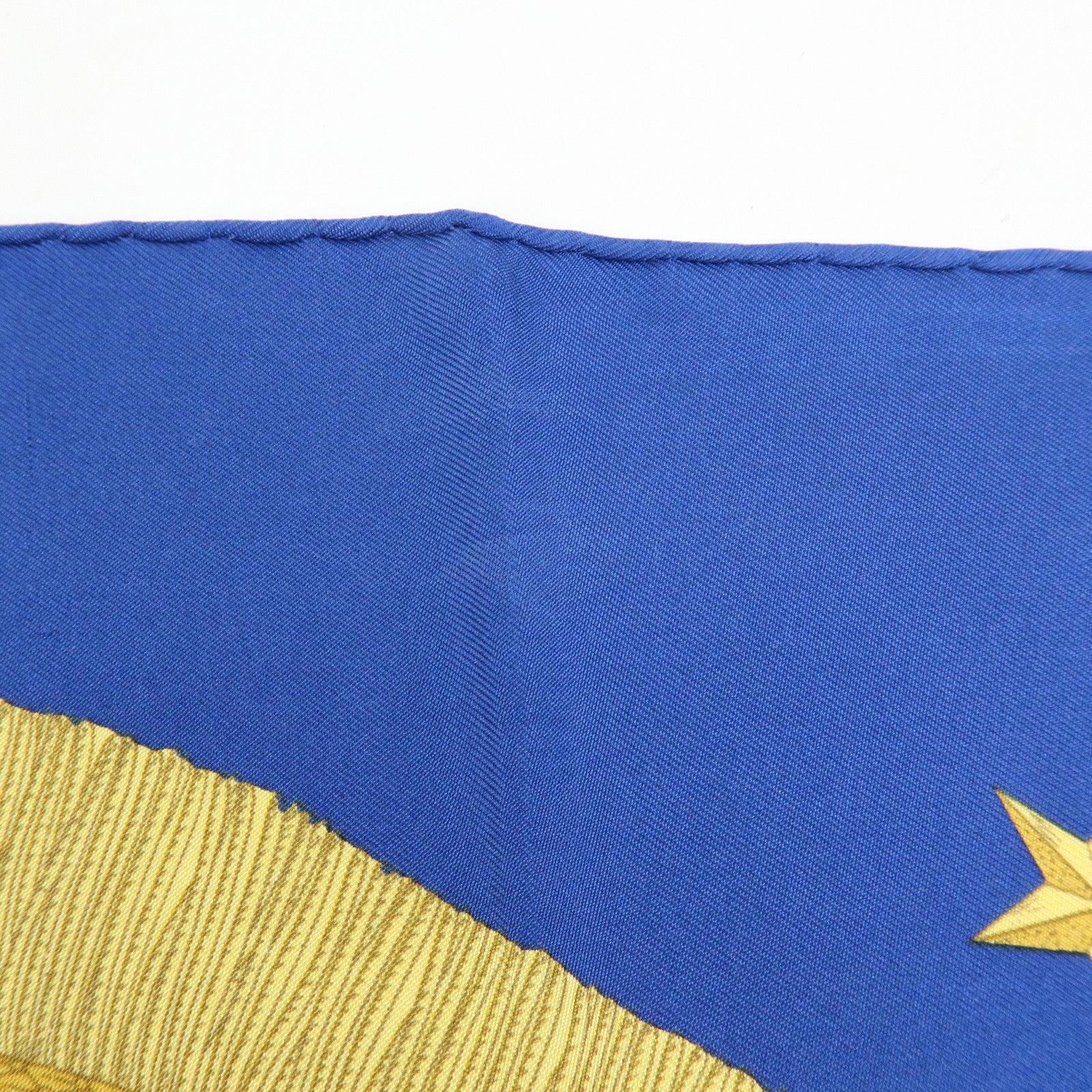 HERMES Carre 90 Silk 100% Scarf Poste et Cavalerie Blue Yellow Red