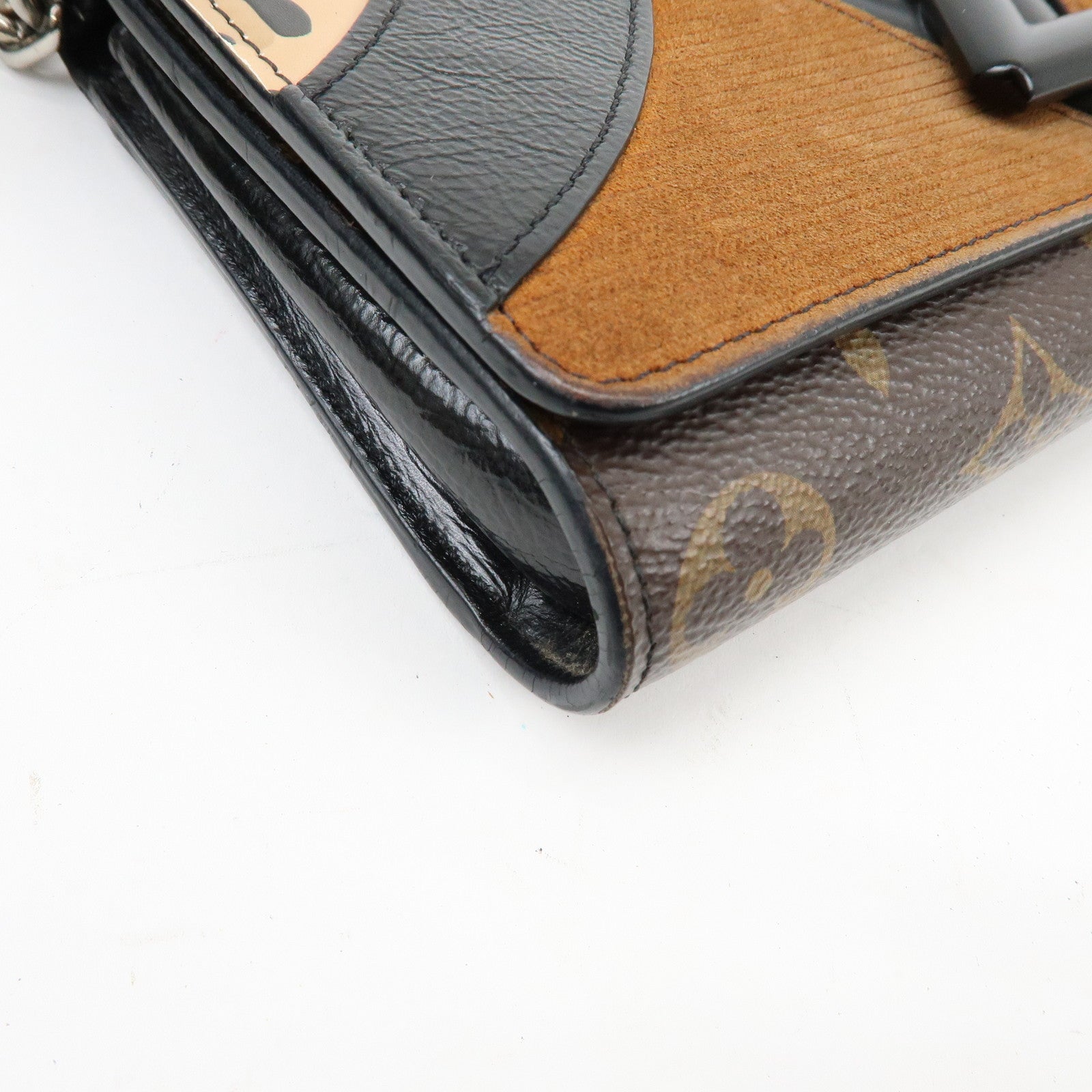 Louis Vuitton Monogram Portefeuille Twist Chain Shoulder Bag M51832