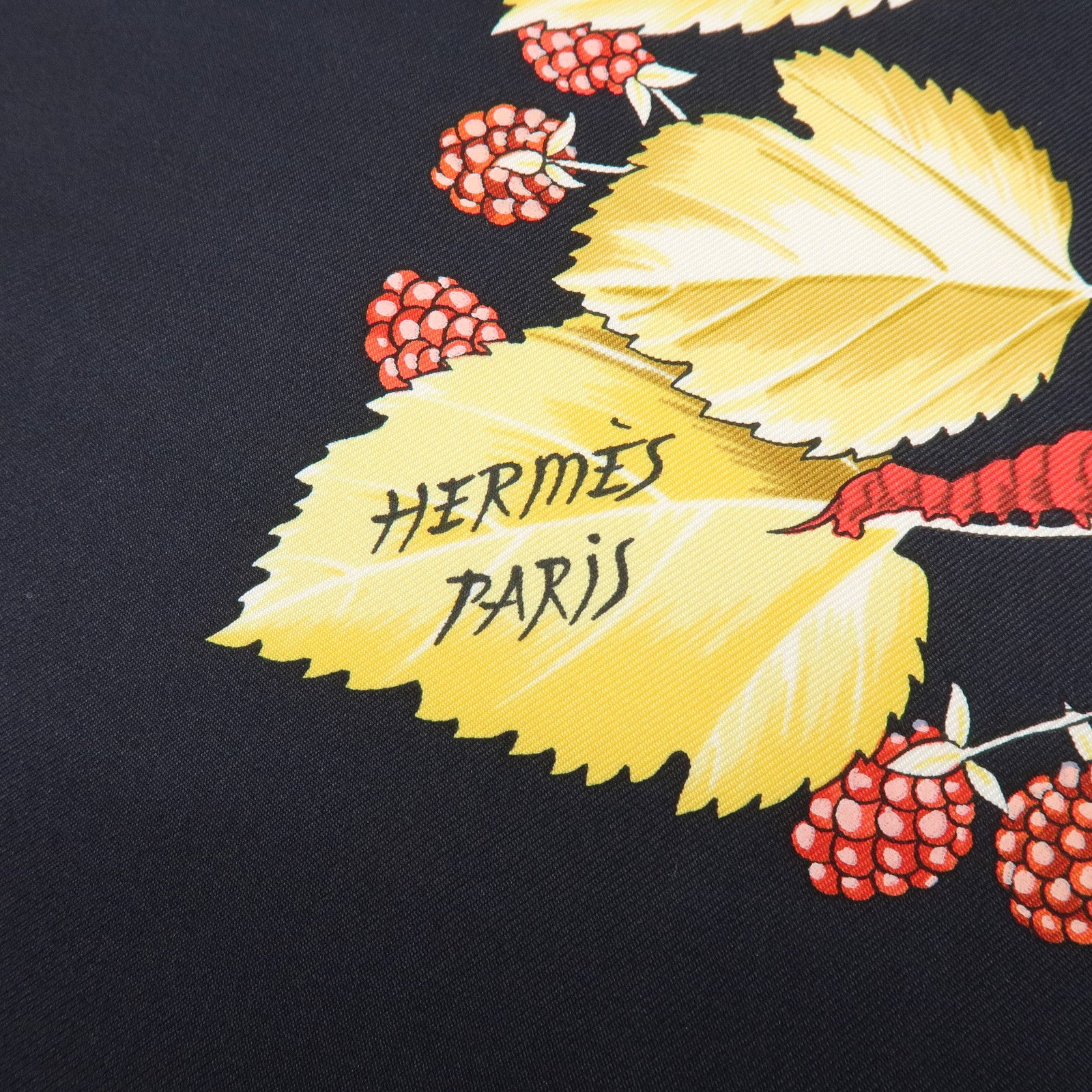 HERMES Carre 90 Silk 100% Scarf l'ARBRE de SOiE Black Yellow Red