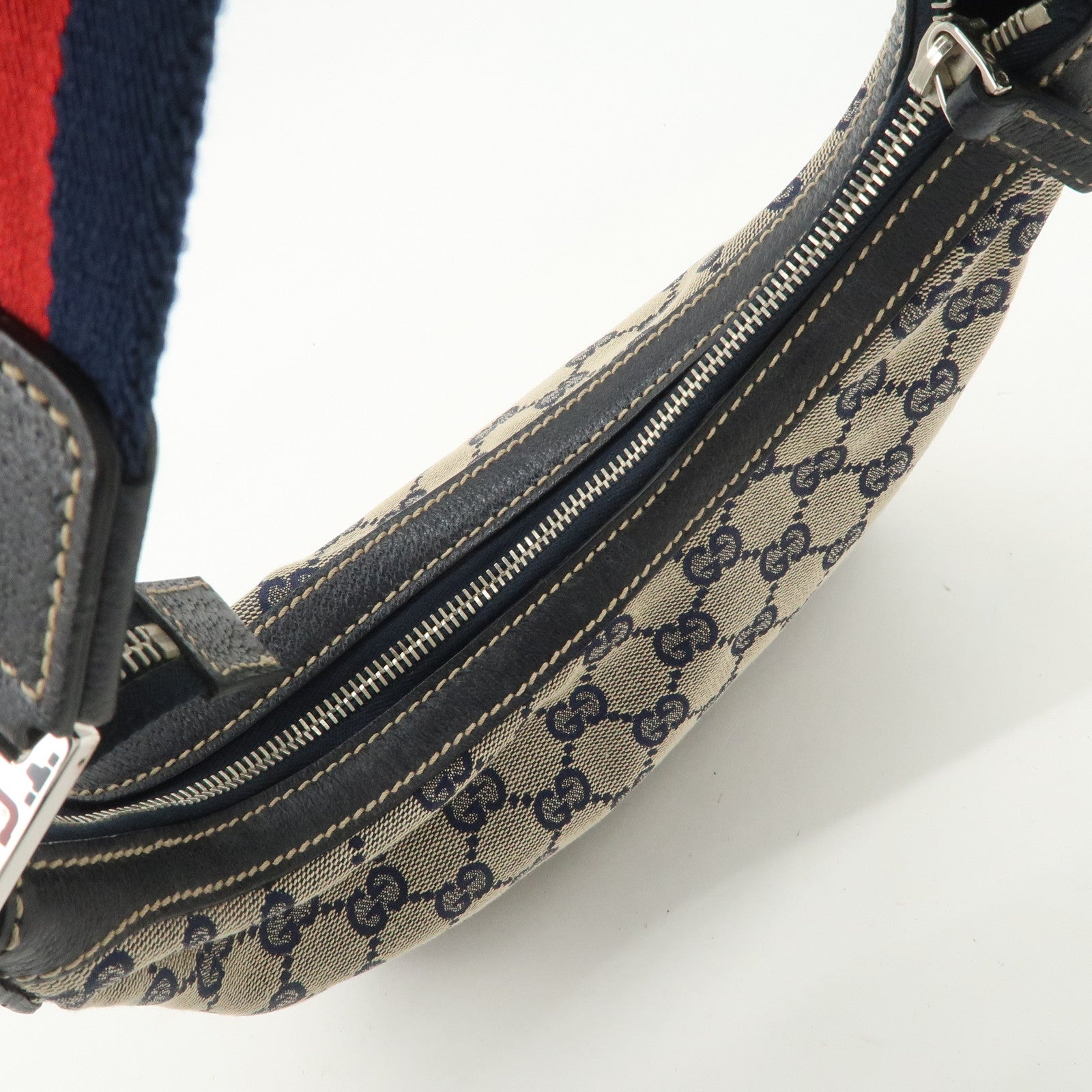 GUCCI Sherry GG Canvas Shoulder Bag Beige Navy 145811