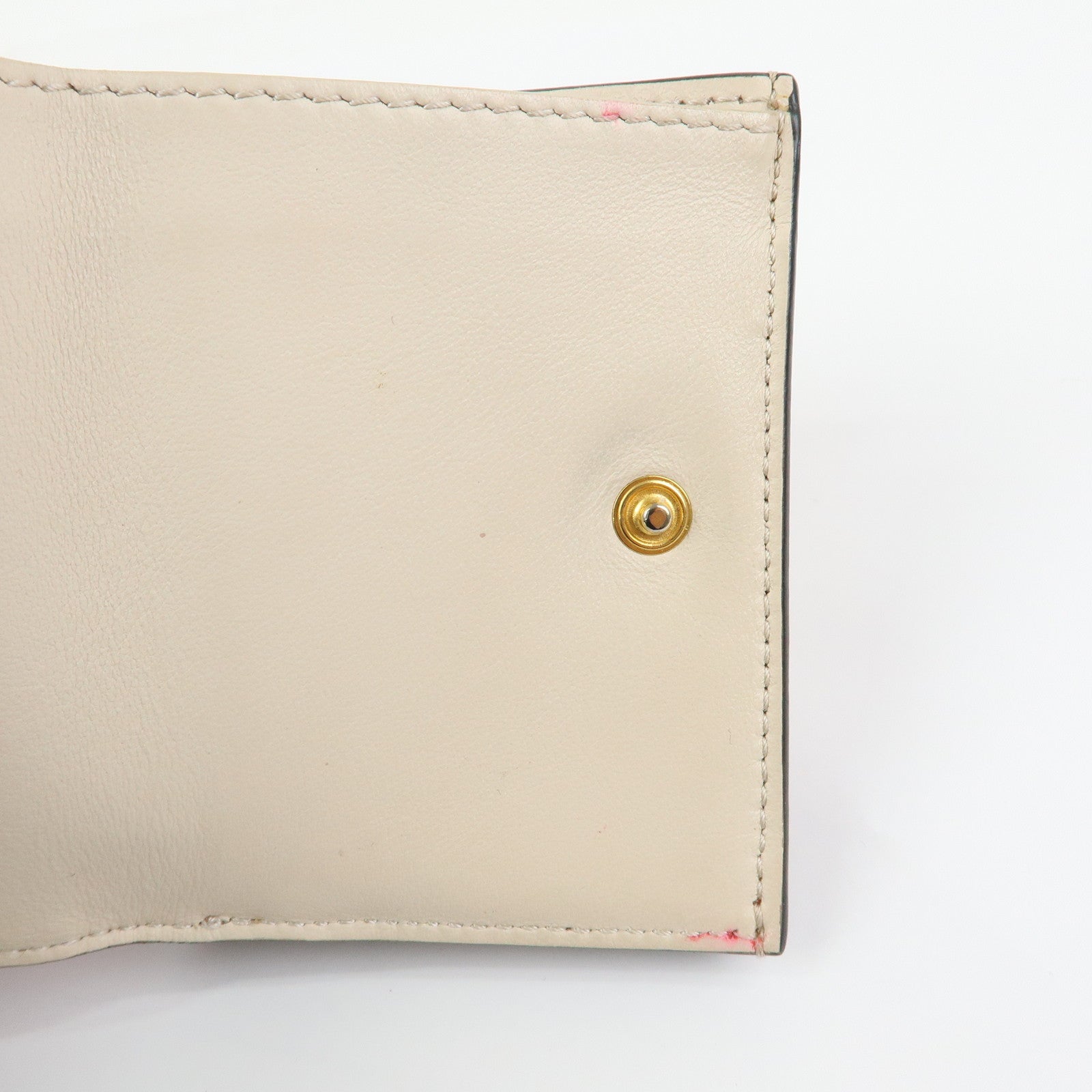 FENDI Peekaboo Leather Compact Trifold Wallet Red 8M0445