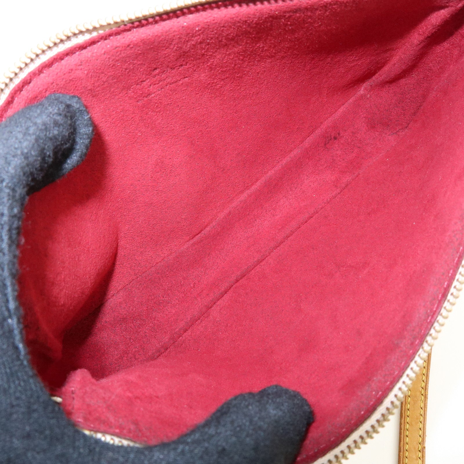 Louis Vuitton Monogram Multicolor Pochette Accessoires Blanc M92649