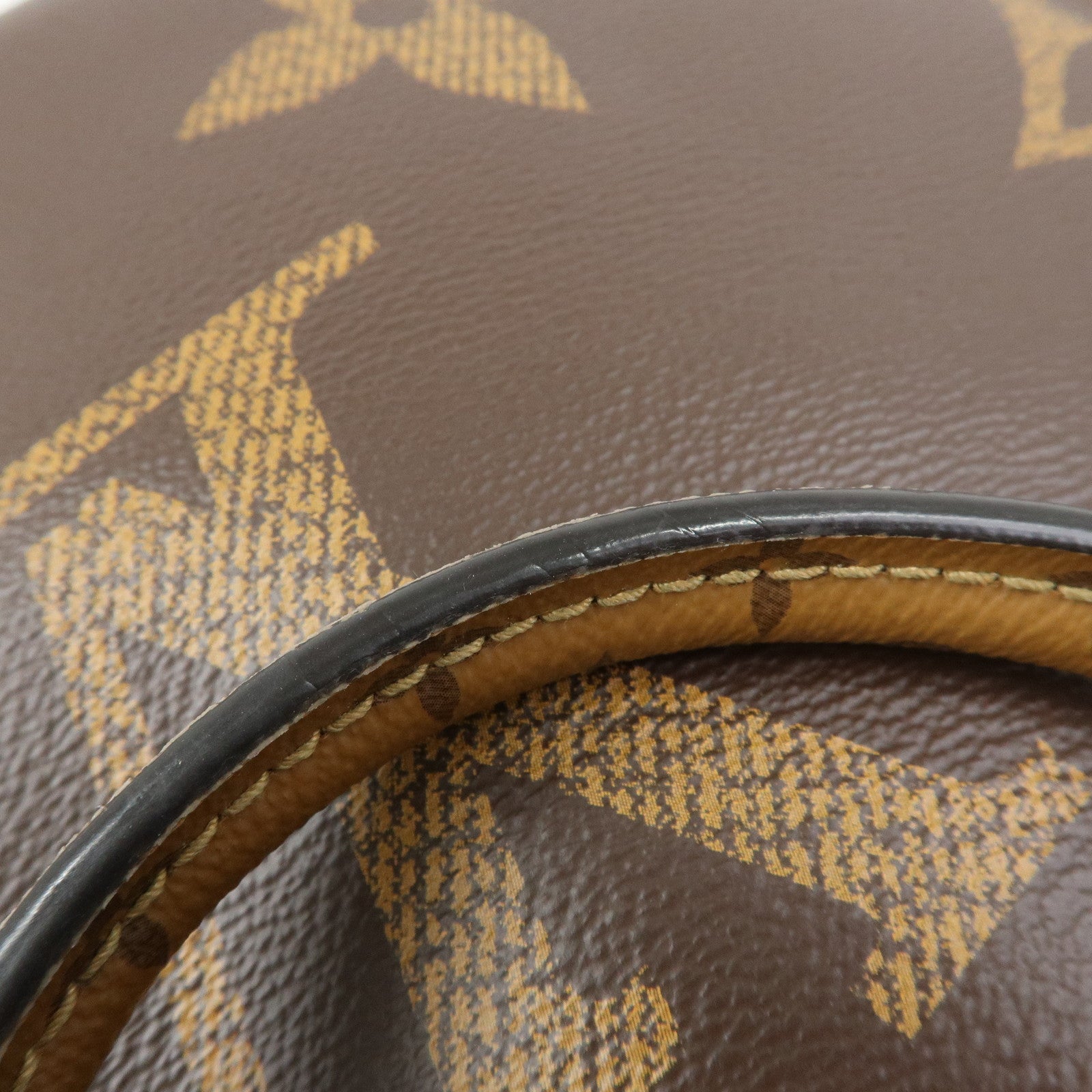 Louis Vuitton Monogram Giant Canvas On The Go MM Hand Bag M45039