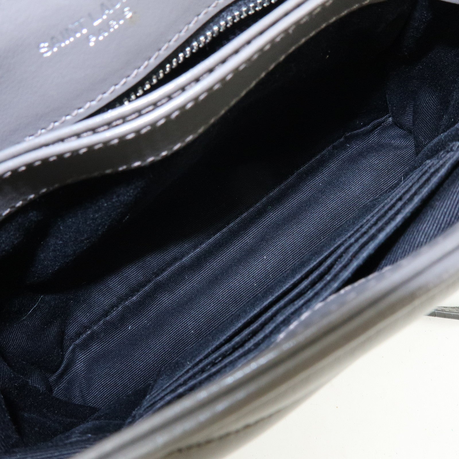 SAINT LAURENT PARIS Shoulder Bag