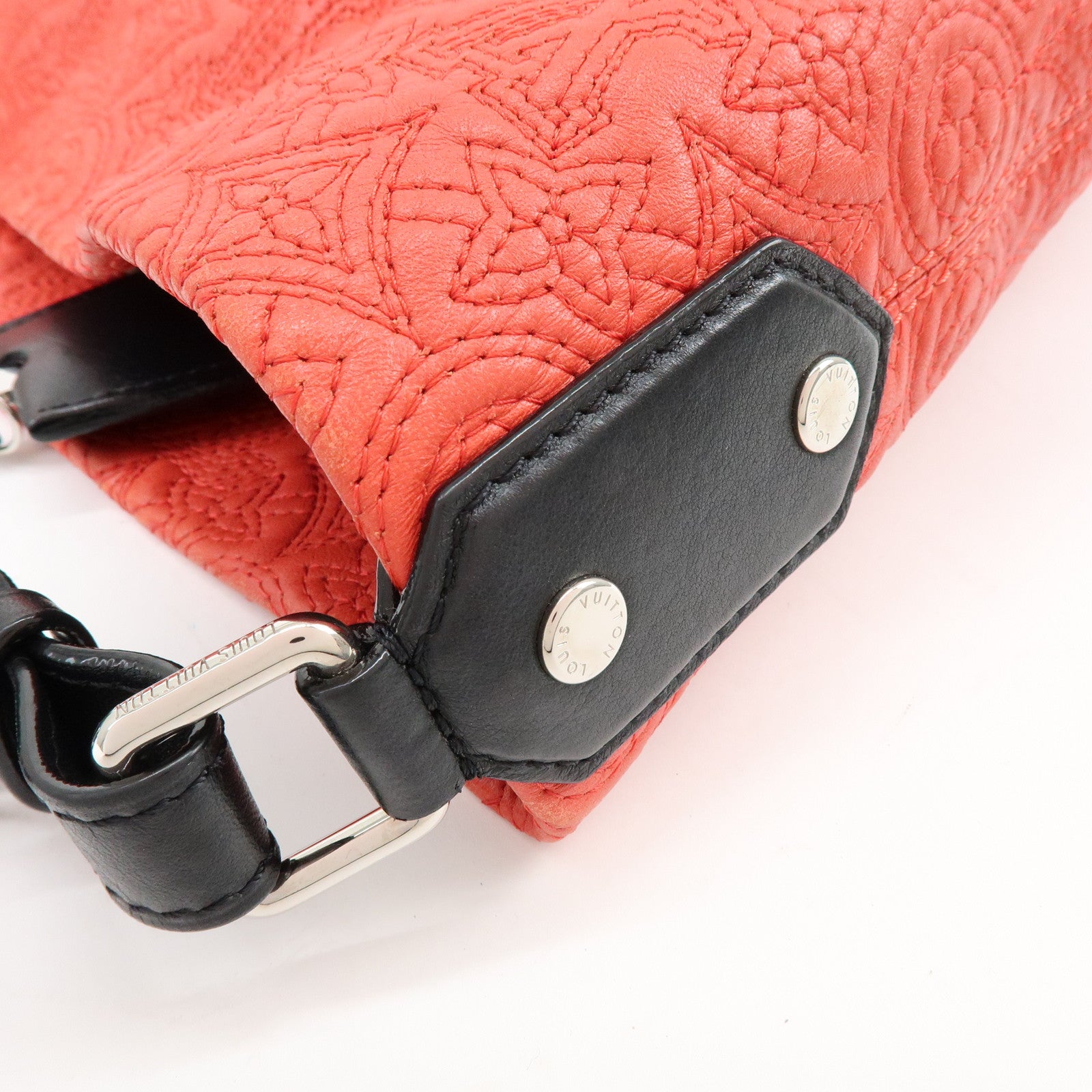Louis Vuitton Monogram Antheia Leather Shoulder Bag Red Black