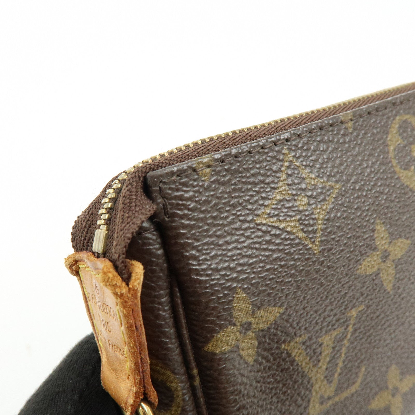 Louis Vuitton Monogram Mini Pochette Accessoires Hand Bag M58009