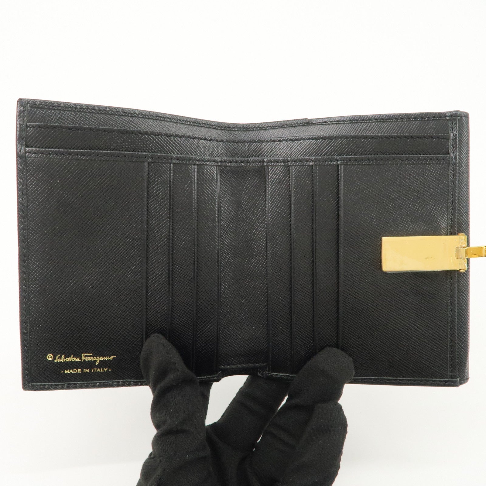 Ferragamo Gancini Leather Bi-fold Compact Wallet Black 22 0778
