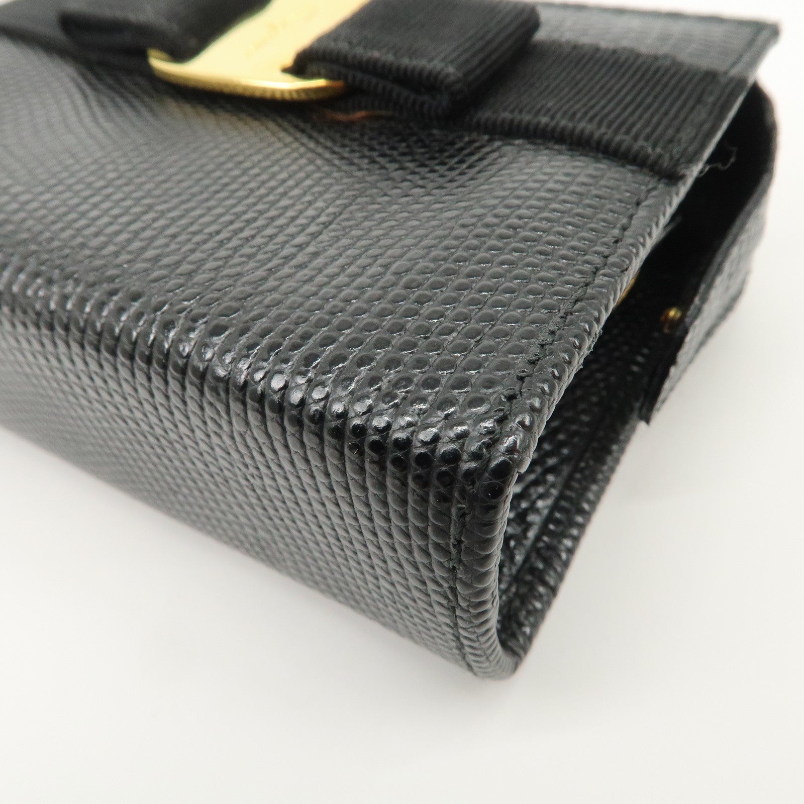 Ferragamo Vara Ribbon Leather Pouch Black