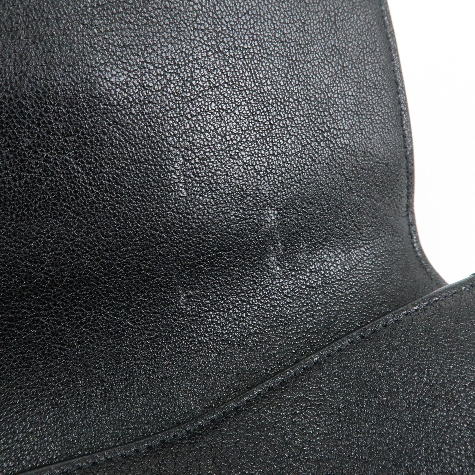 SAINT LAURENT PARIS Cassandra Unborn Calf Shoulder Bag 517537