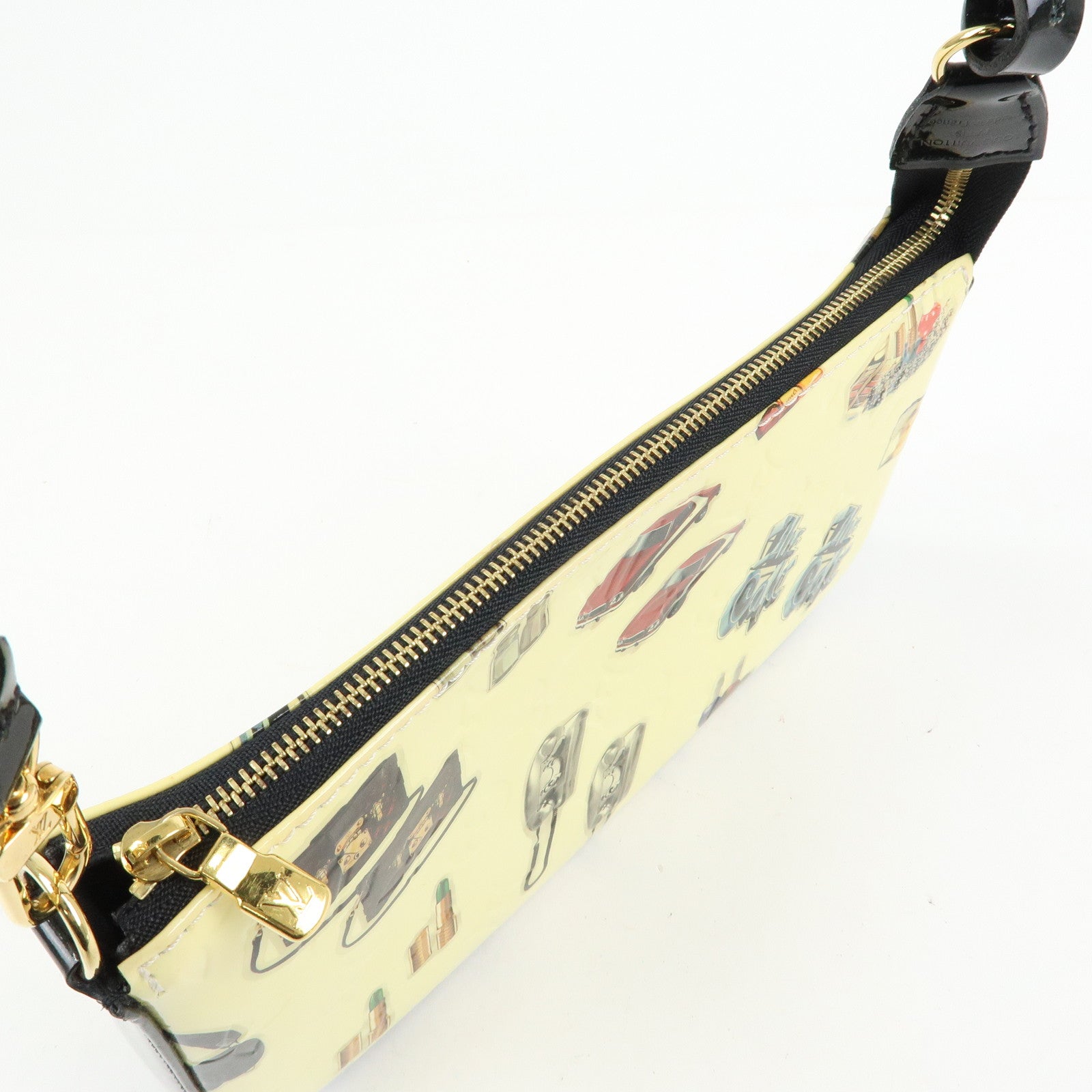 Louis Vuitton Monogram Vernis Sticker Pochette Accessoires M90928
