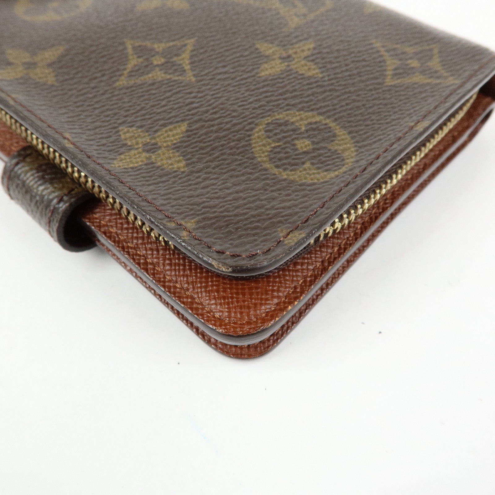 Louis Vuitton Monogram Compact Zippy Bi-fold Wallet Brown M61667