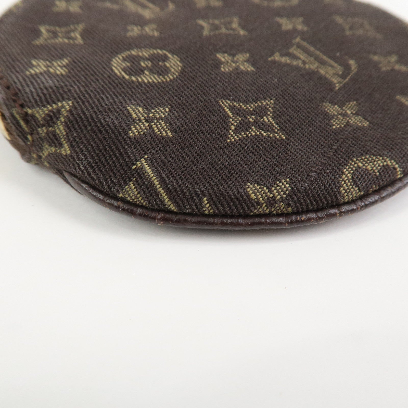 Louis Vuitton Mini Lin Porte Monnaie Round Coin Case M92453