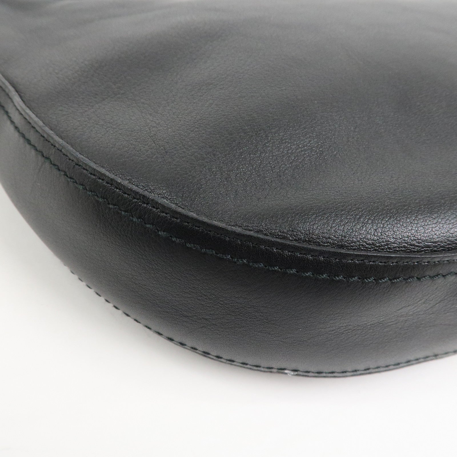Ferragamo Gancini Leather Shoulder Bag Hand Bag Black