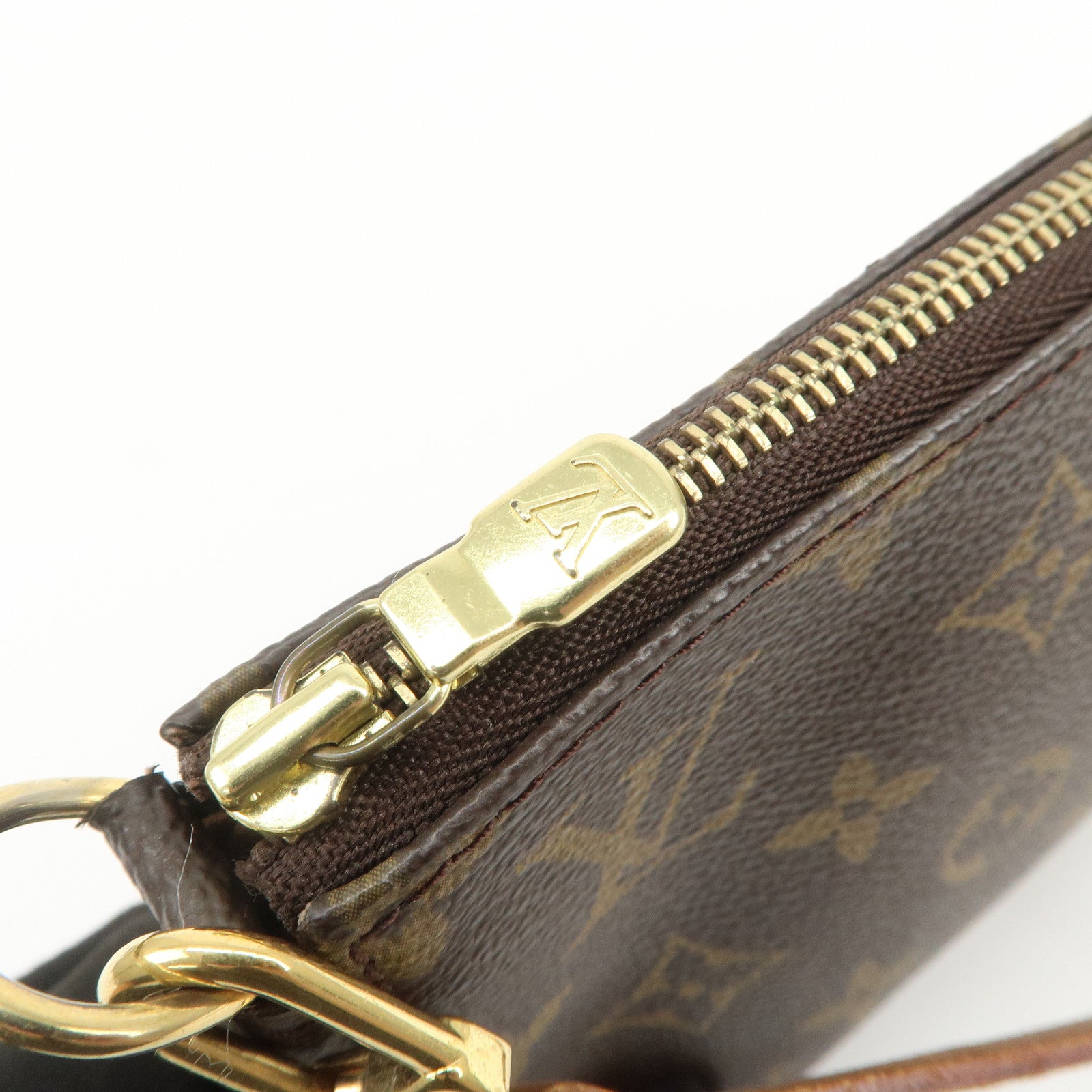 Louis Vuitton Monogram Pochette Accessoires Pouch Hand Bag M51980