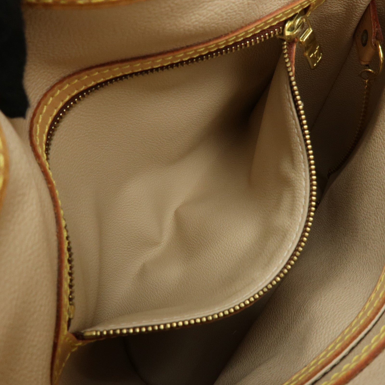 Louis Vuitton Monogram Canvas Bucket PM Hand Bag Brown M42238