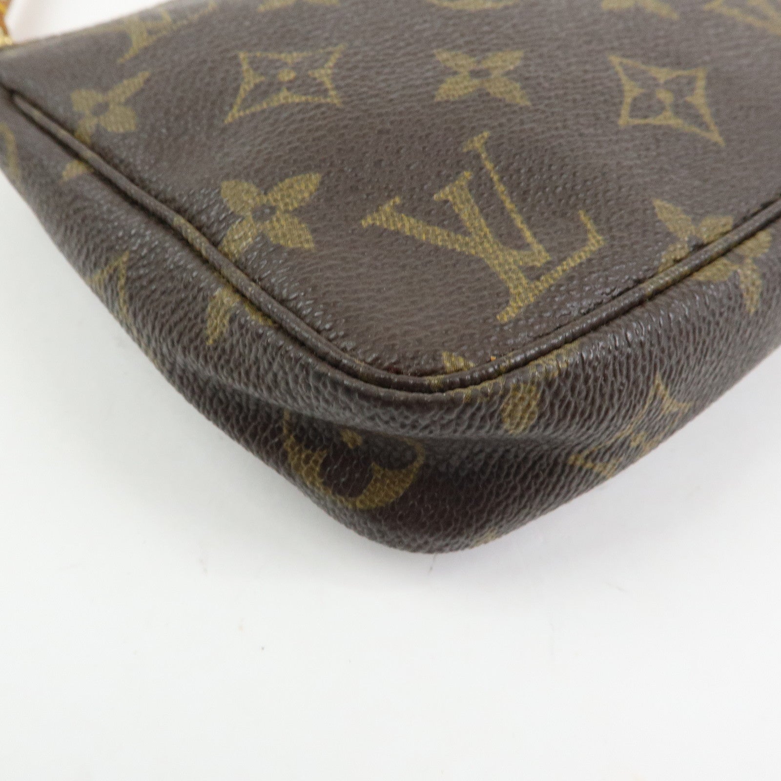 Louis Vuitton Monogram Pochette Accessoires Pouch Hand Bag M51980